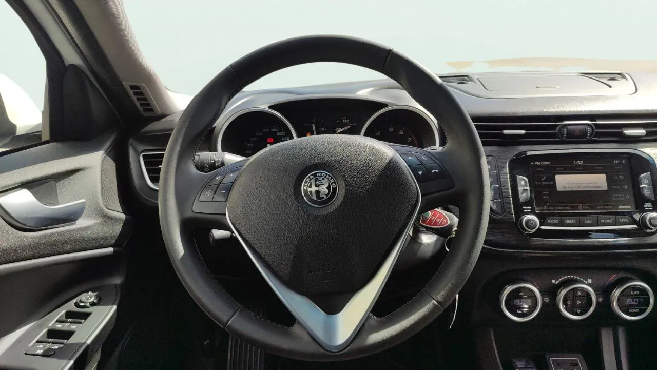 Alfa Romeo Giulietta 1.4 TB B-Tech - foto 13