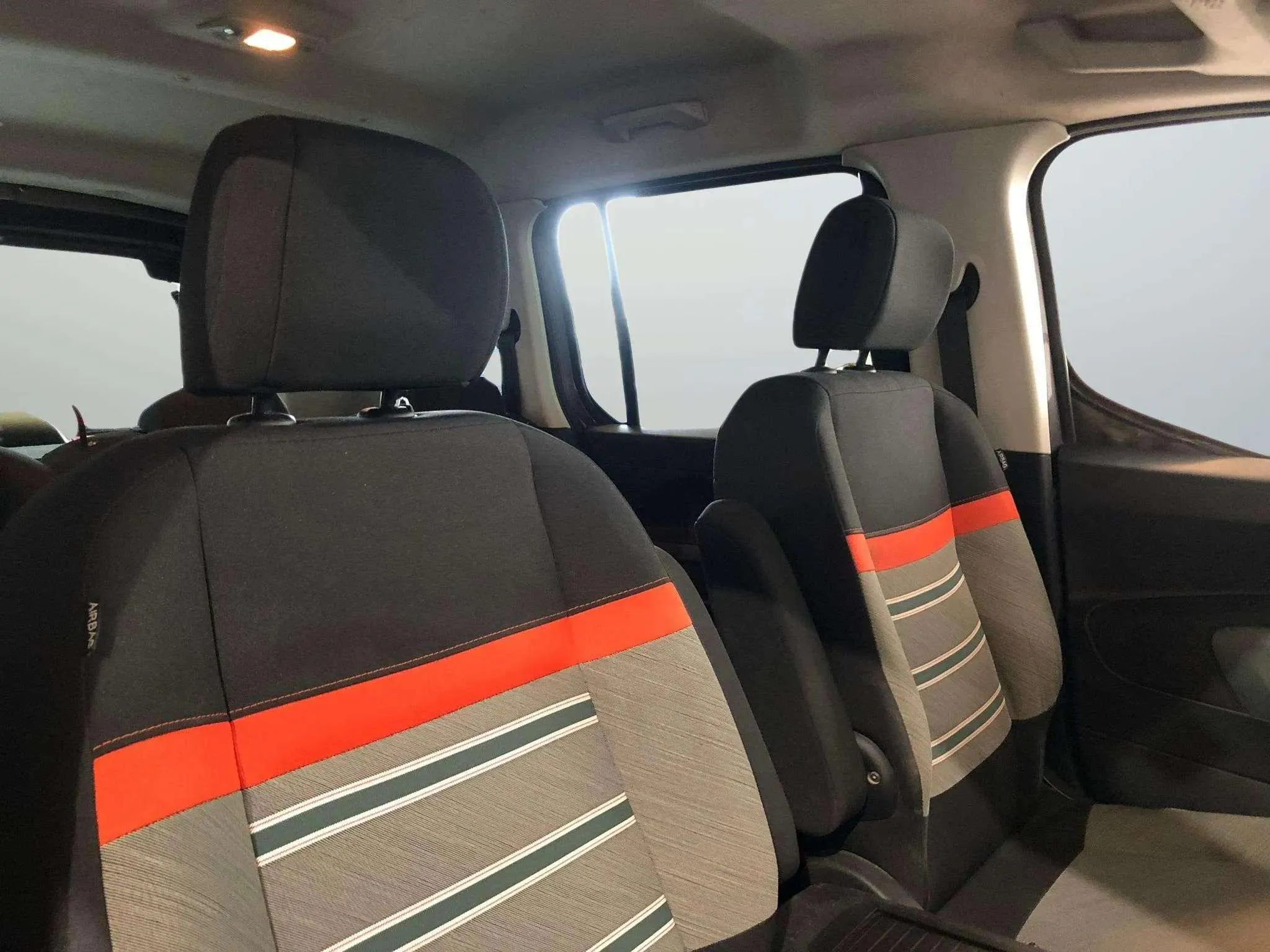 Citroën Berlingo Talla M BlueHDi 100 Shine - foto 8