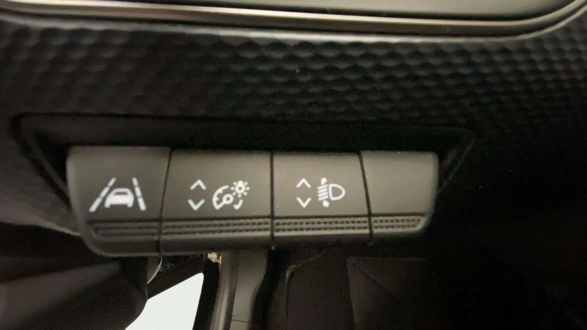 Renault Arkana Evolution TCe EDC mild hybr - foto 15
