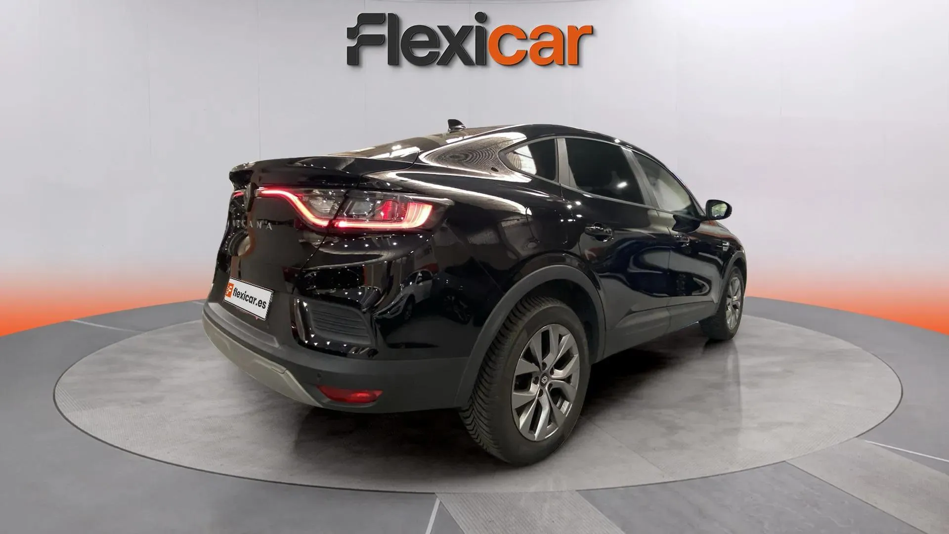 Renault Arkana Evolution TCe EDC mild hybr - foto 8