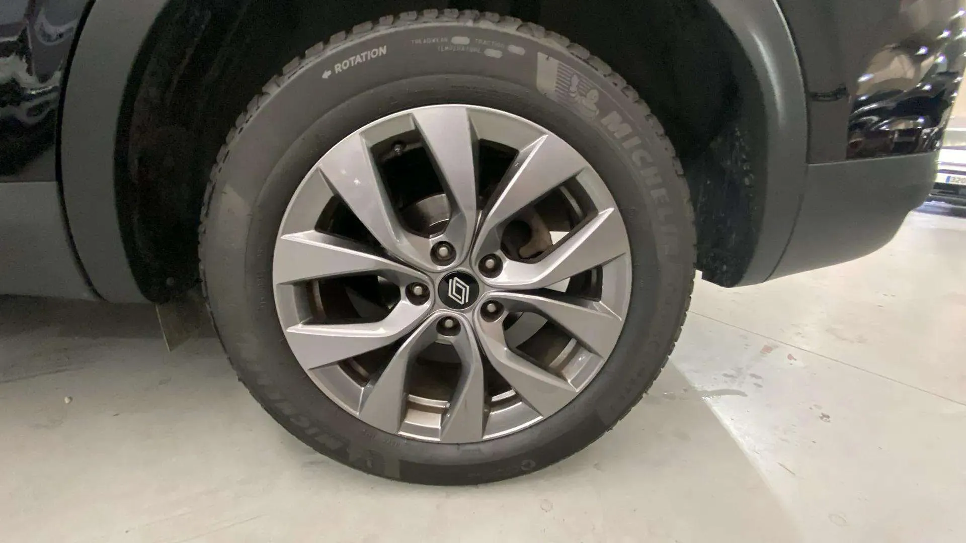 Renault Arkana Evolution TCe EDC mild hybr - foto 27