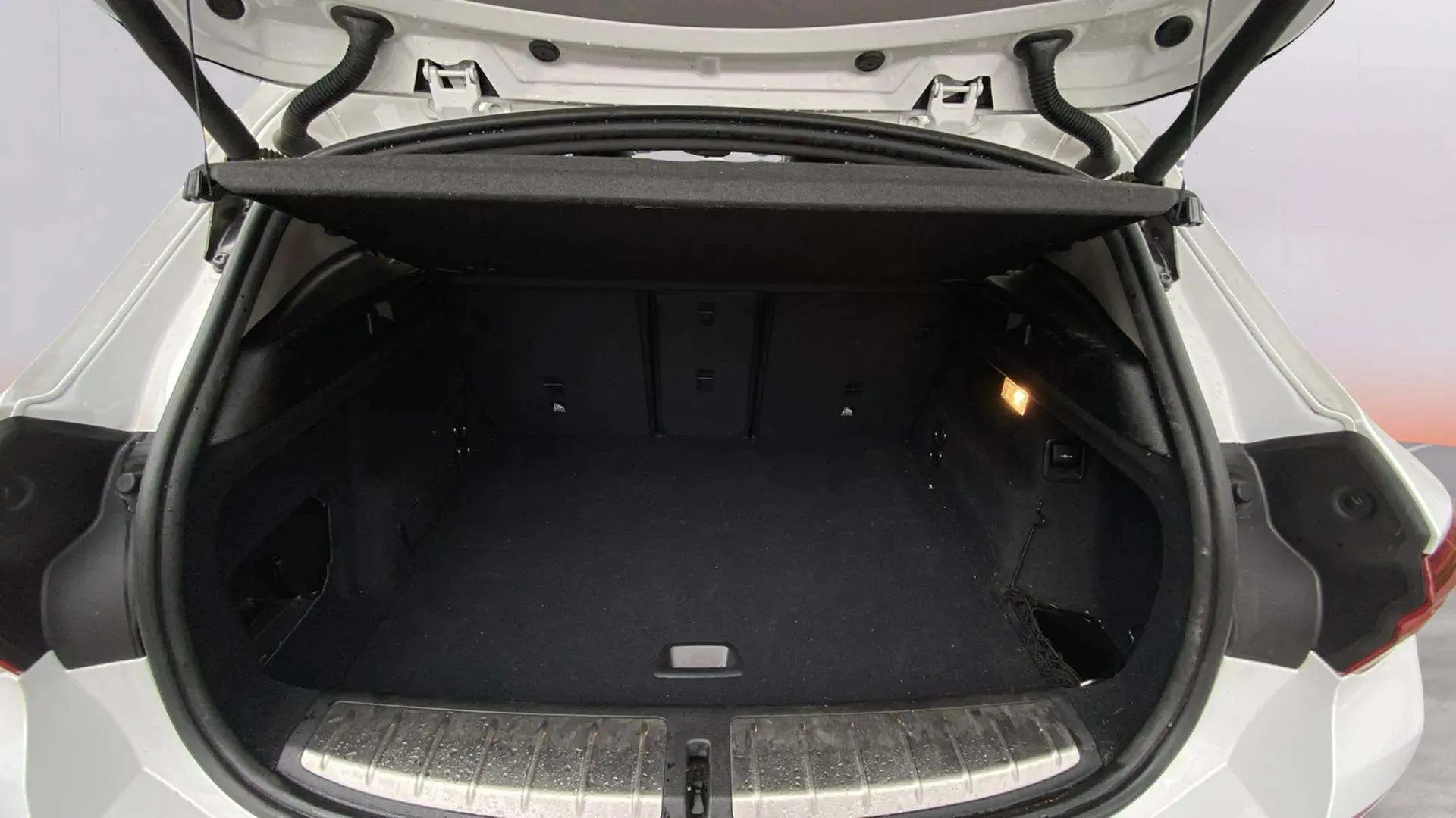 BMW X2 sDrive18i - foto 9