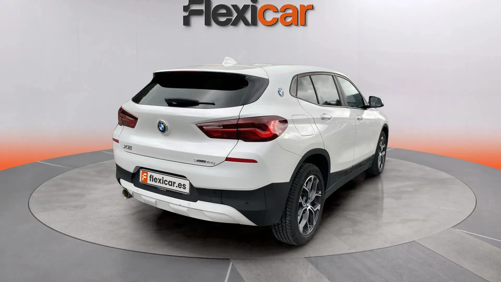 BMW X2 sDrive18i - foto 4