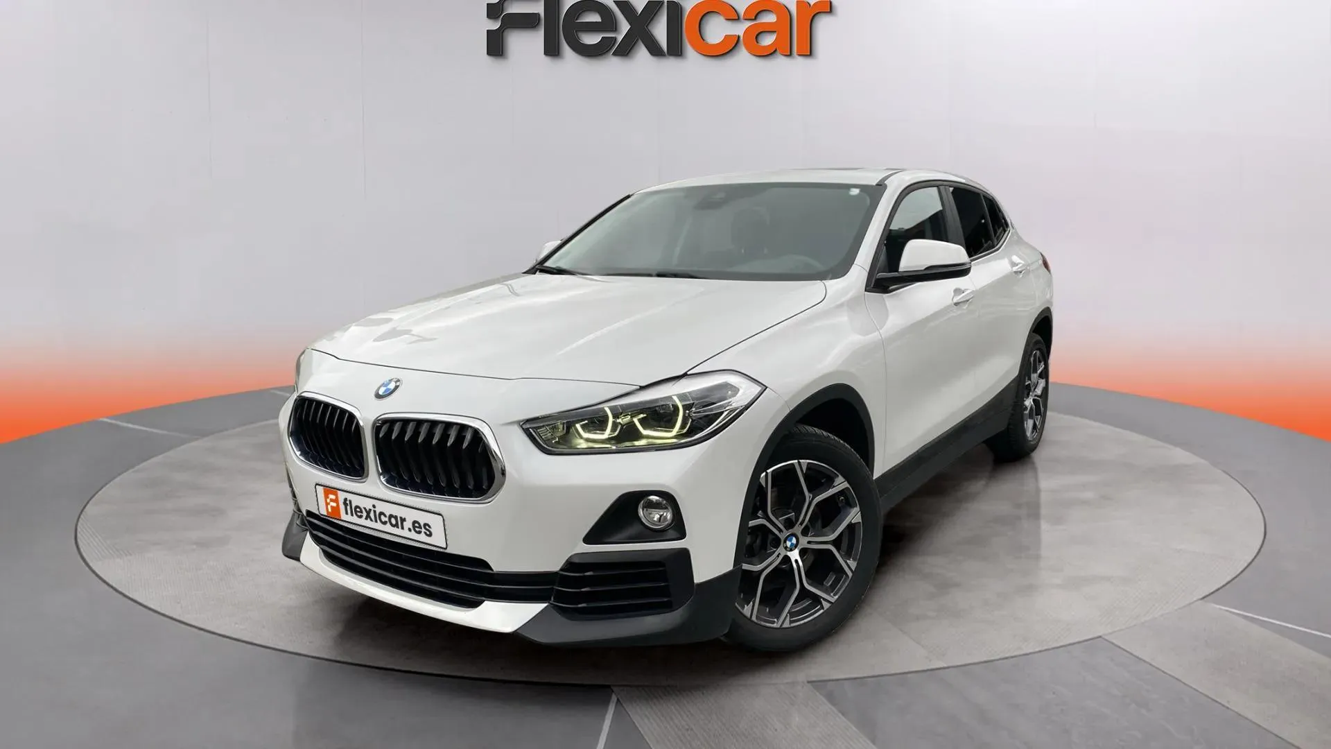 BMW X2 sDrive18i - foto 3