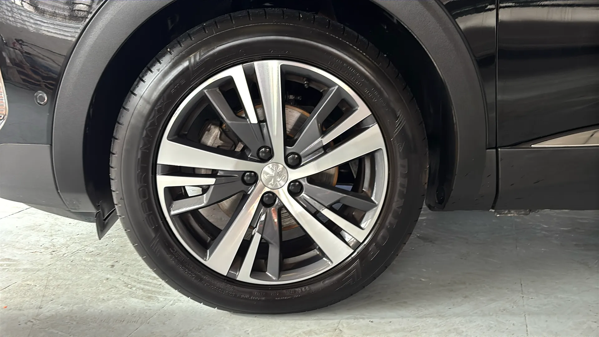 Peugeot 3008 1.5 BlueHDi Allure EAT8 - foto 32