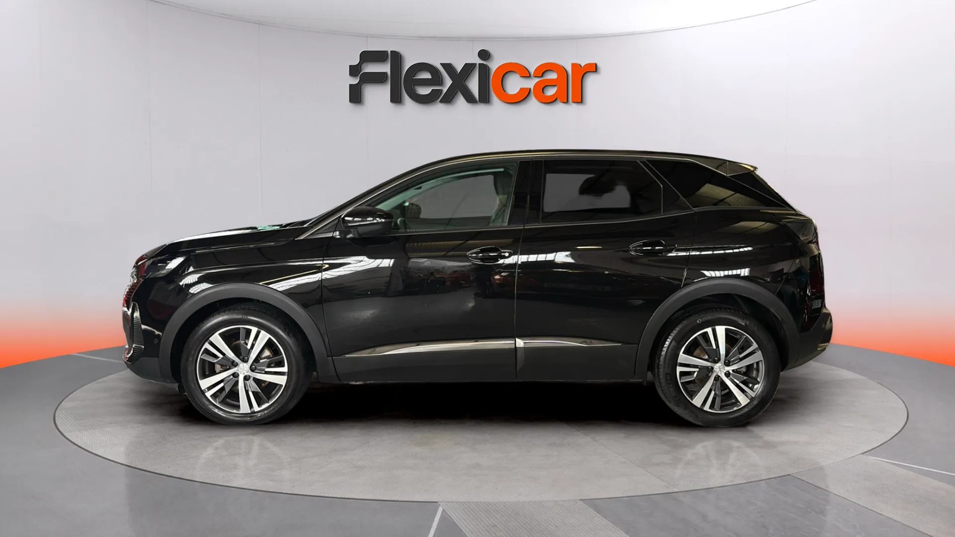 Peugeot 3008 1.5 BlueHDi Allure EAT8 - foto 4