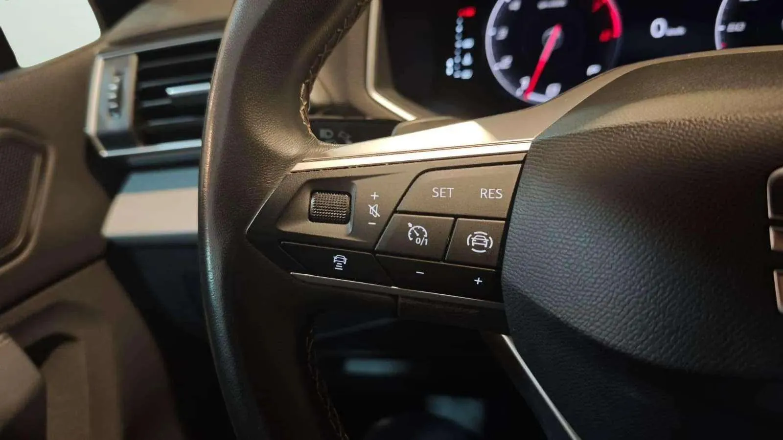 SEAT Tarraco 1.5 TSI DSG Style - foto 15