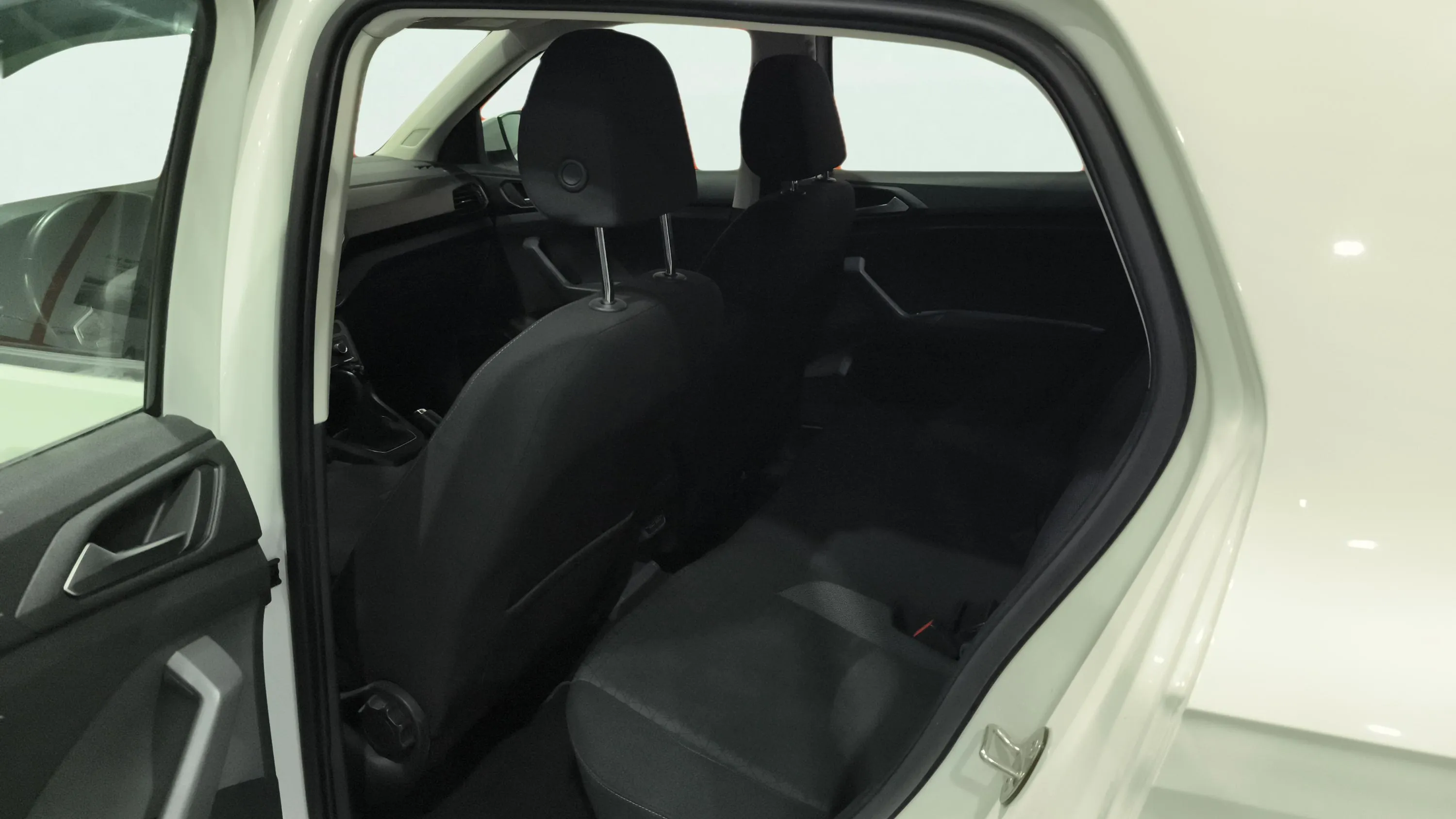 Volkswagen T-Cross Advance 1.0 TSI DSG - foto 20