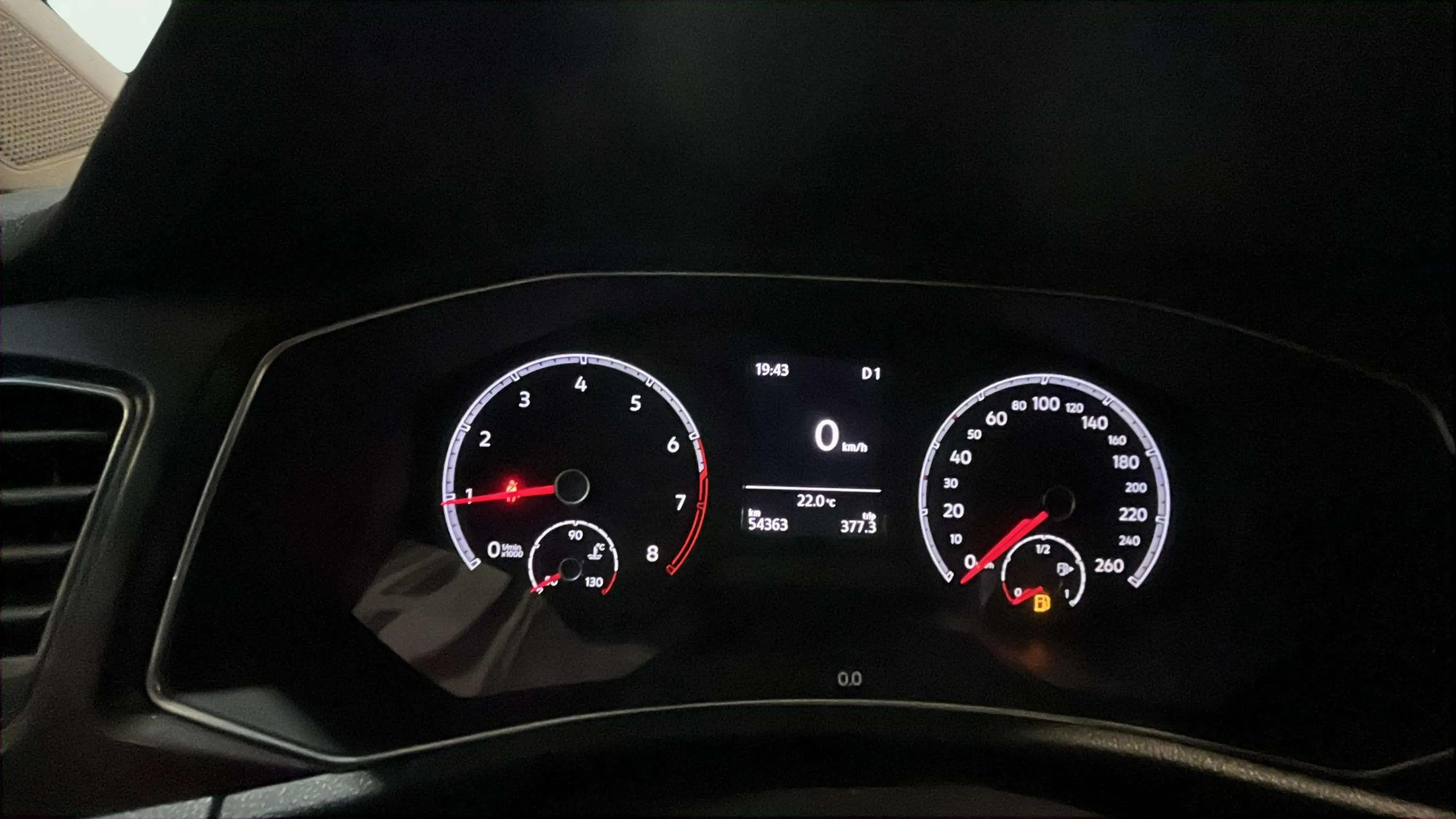 Volkswagen T-Roc Advance 1.5 TSI DSG - foto 13