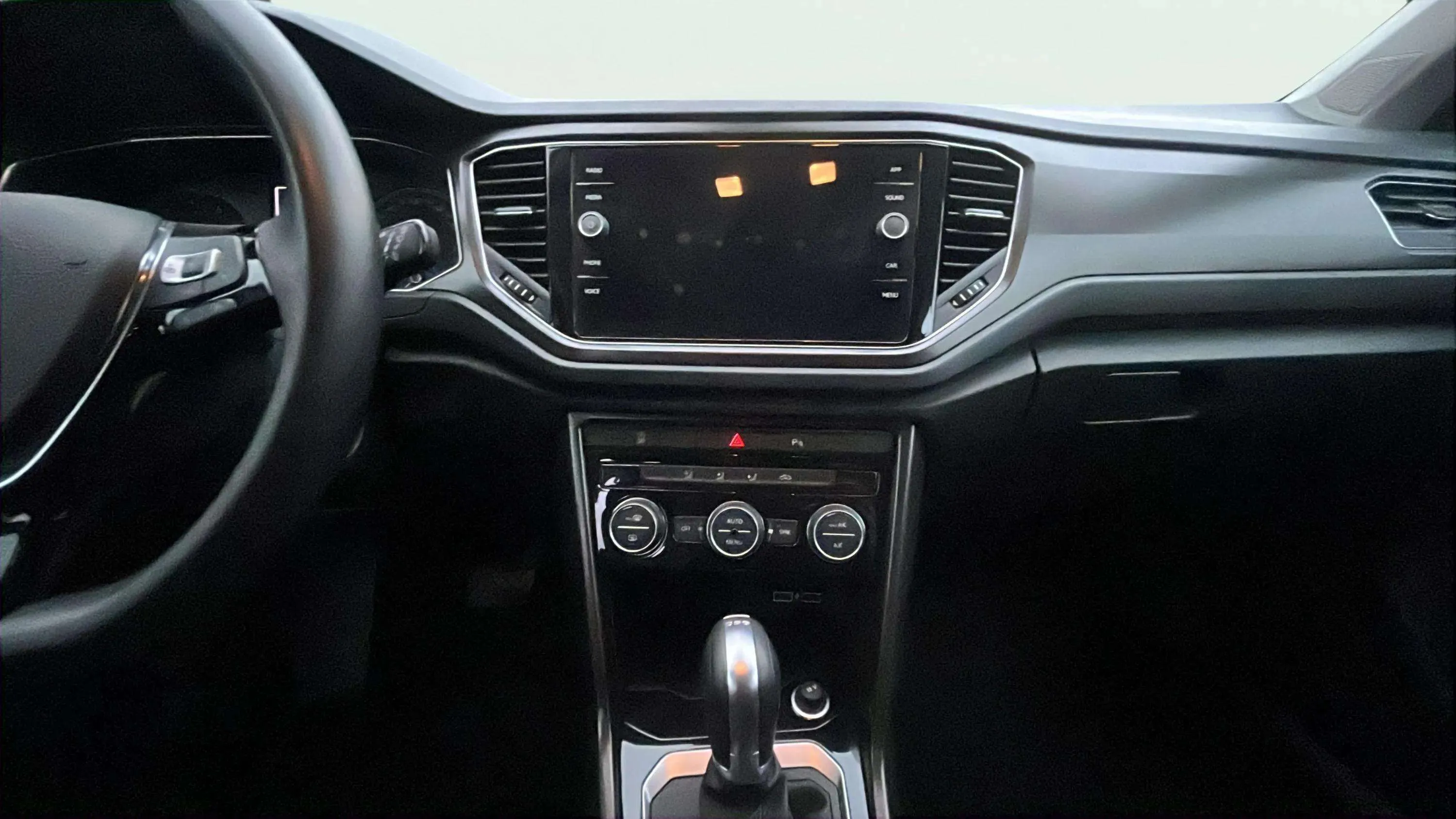 Volkswagen T-Roc Advance 1.5 TSI DSG - foto 11