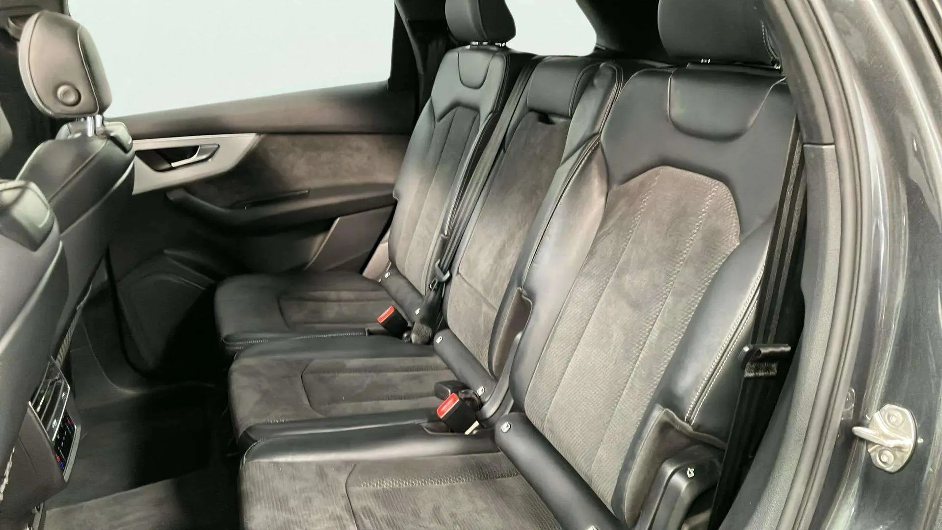Audi Q7 S line 45 TDI quat. tip. - foto 10