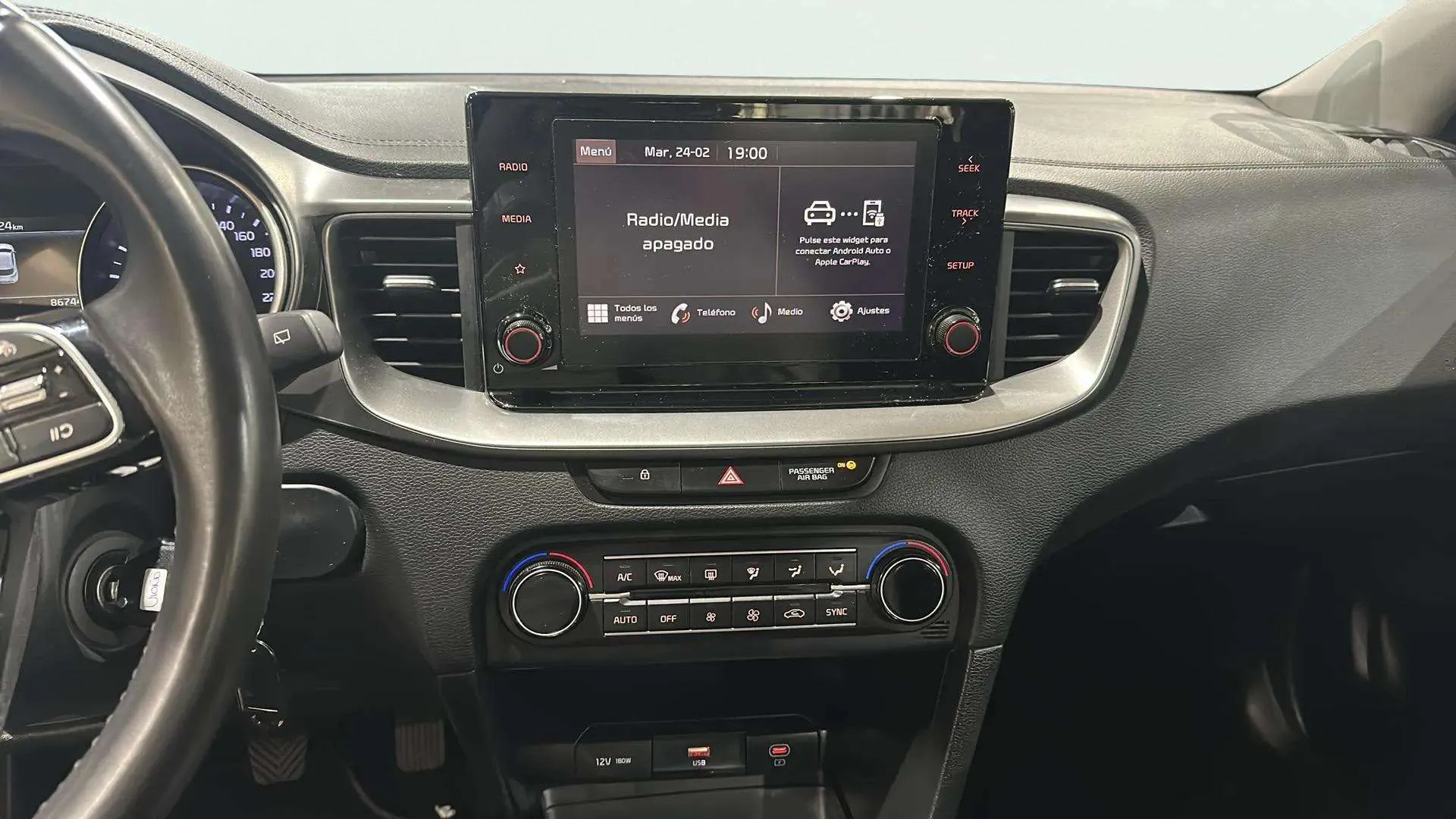 Kia XCeed 1.5 - foto 13