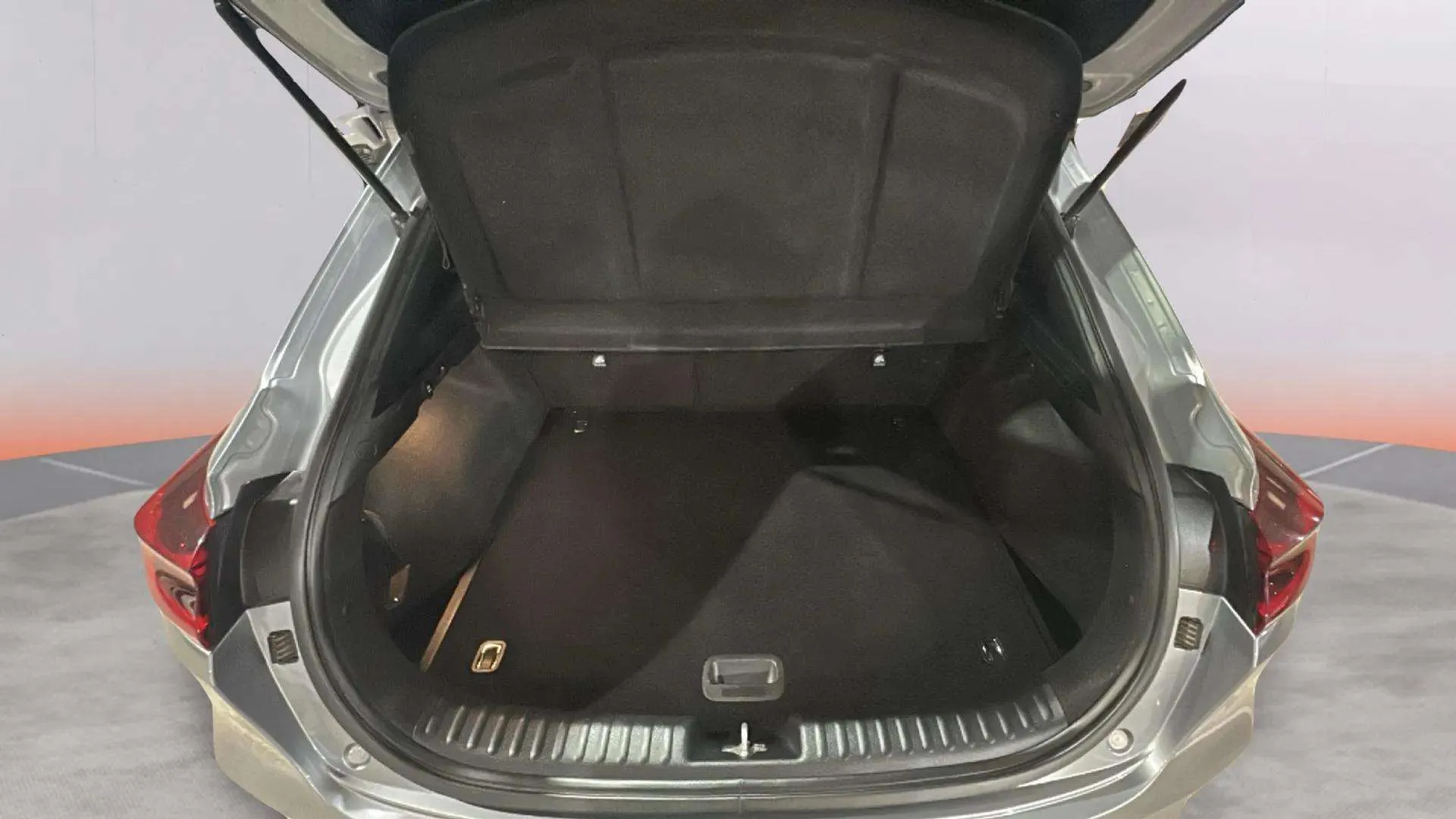 Kia XCeed 1.5 - foto 10