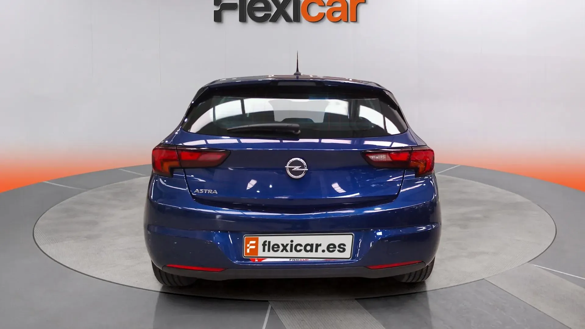 Opel Astra 1.2T SHT Business Elegance - foto 5