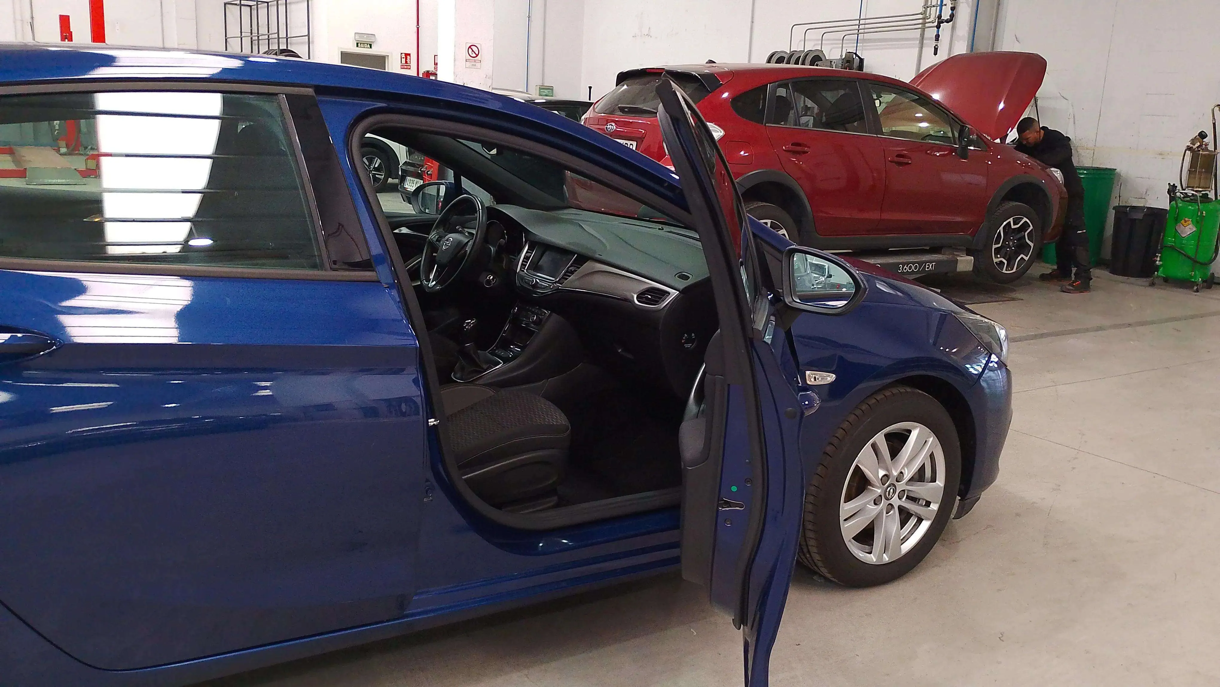 Opel Astra 1.2T SHT Business Elegance - foto 8
