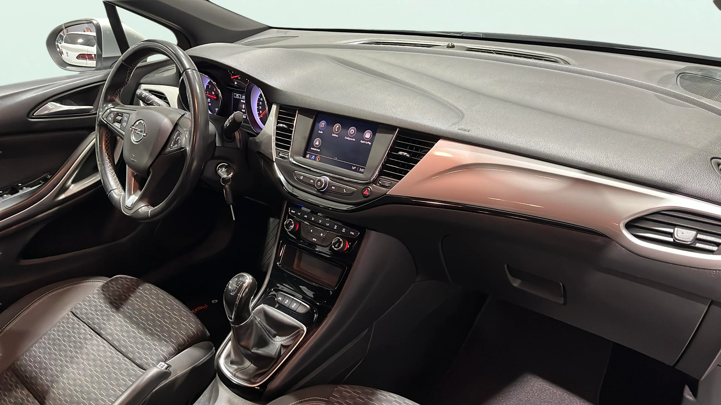 Opel Astra 1.2T SHT GS Line - foto 12