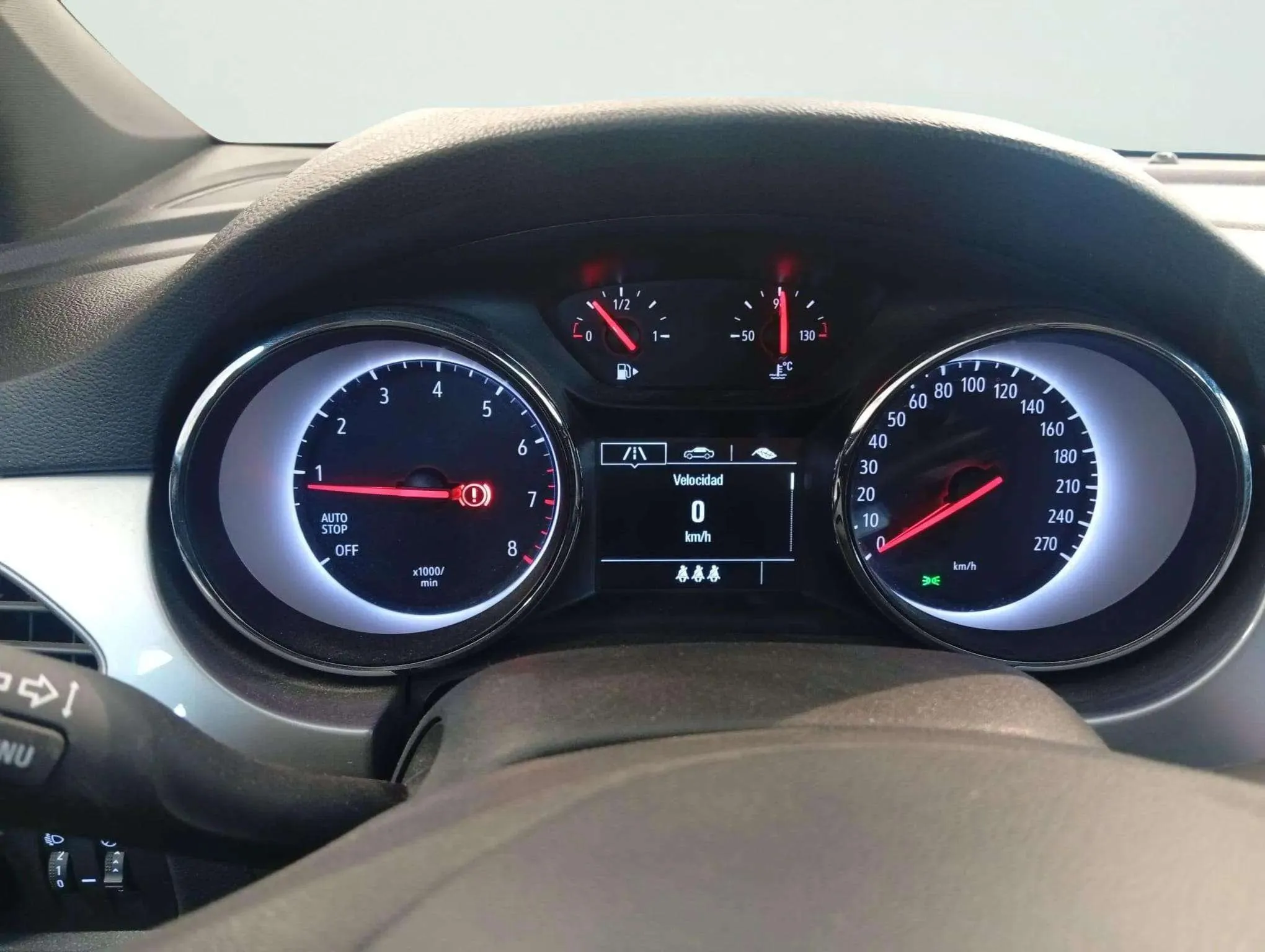 Opel Astra 1.2T SHT GS Line - foto 12