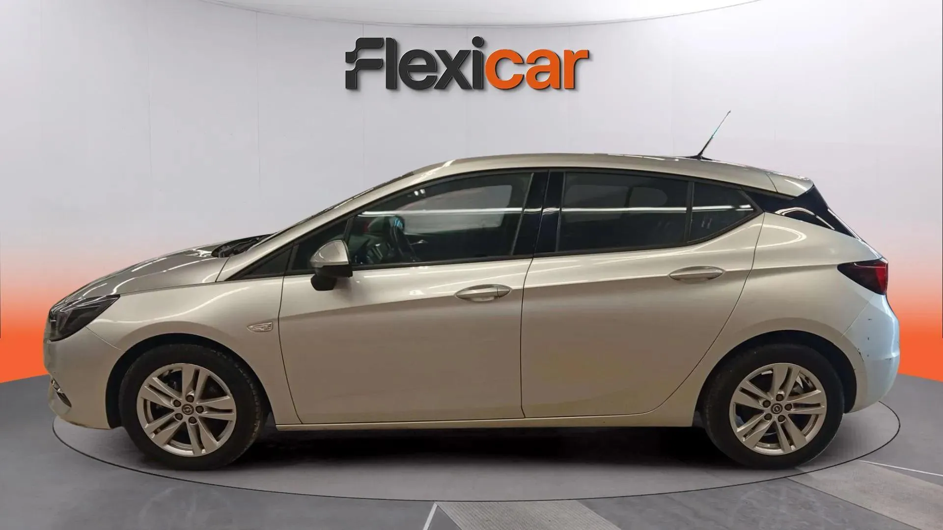 Opel Astra 1.2T SHT GS Line - foto 6