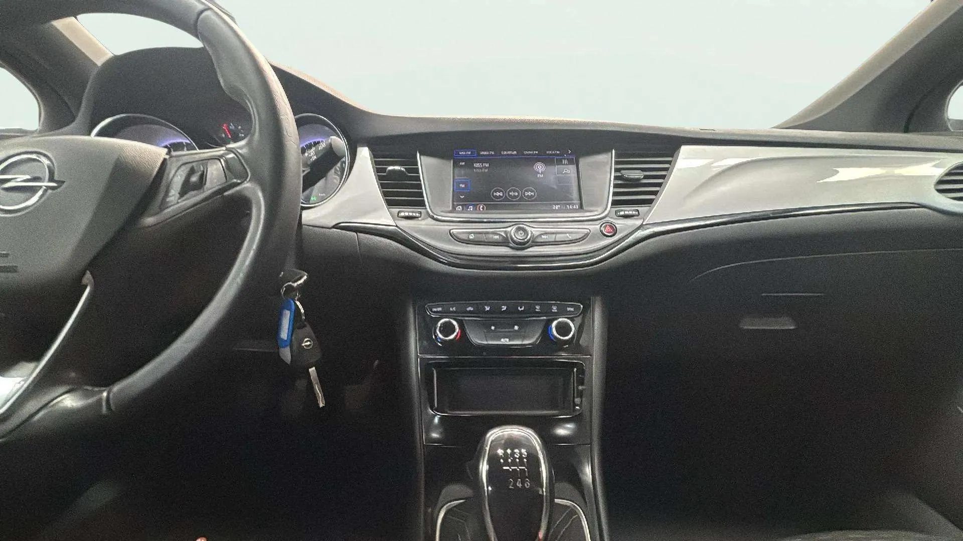 Opel Astra 1.2T SHT GS Line - foto 10