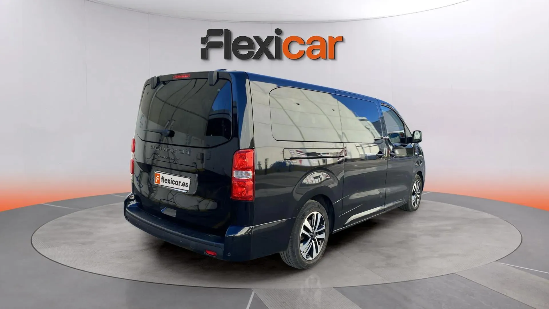 Peugeot Traveller Business Long BlueHDi 180 EAT8 - foto 6