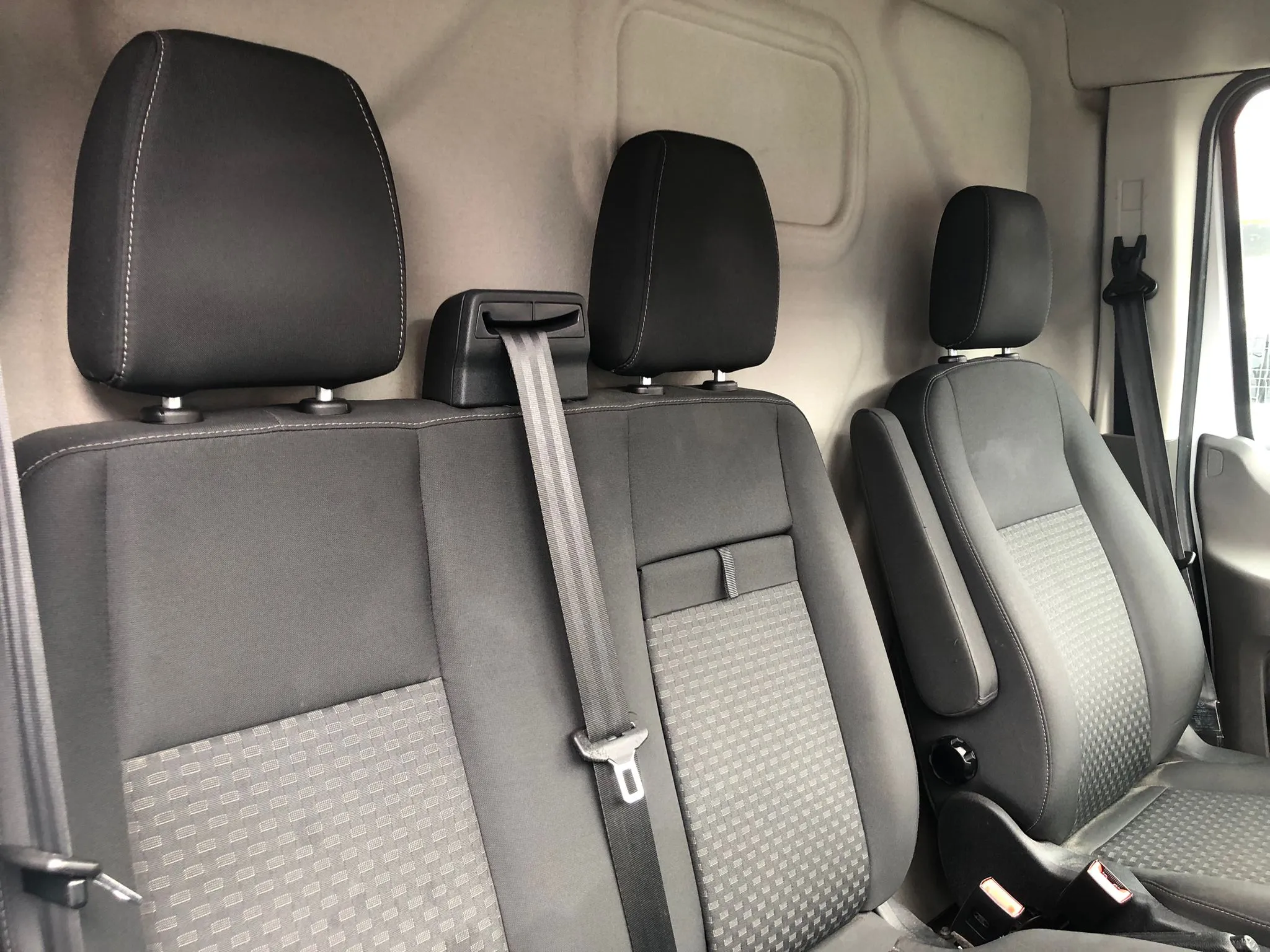 Ford Transit 2.0 - foto 13