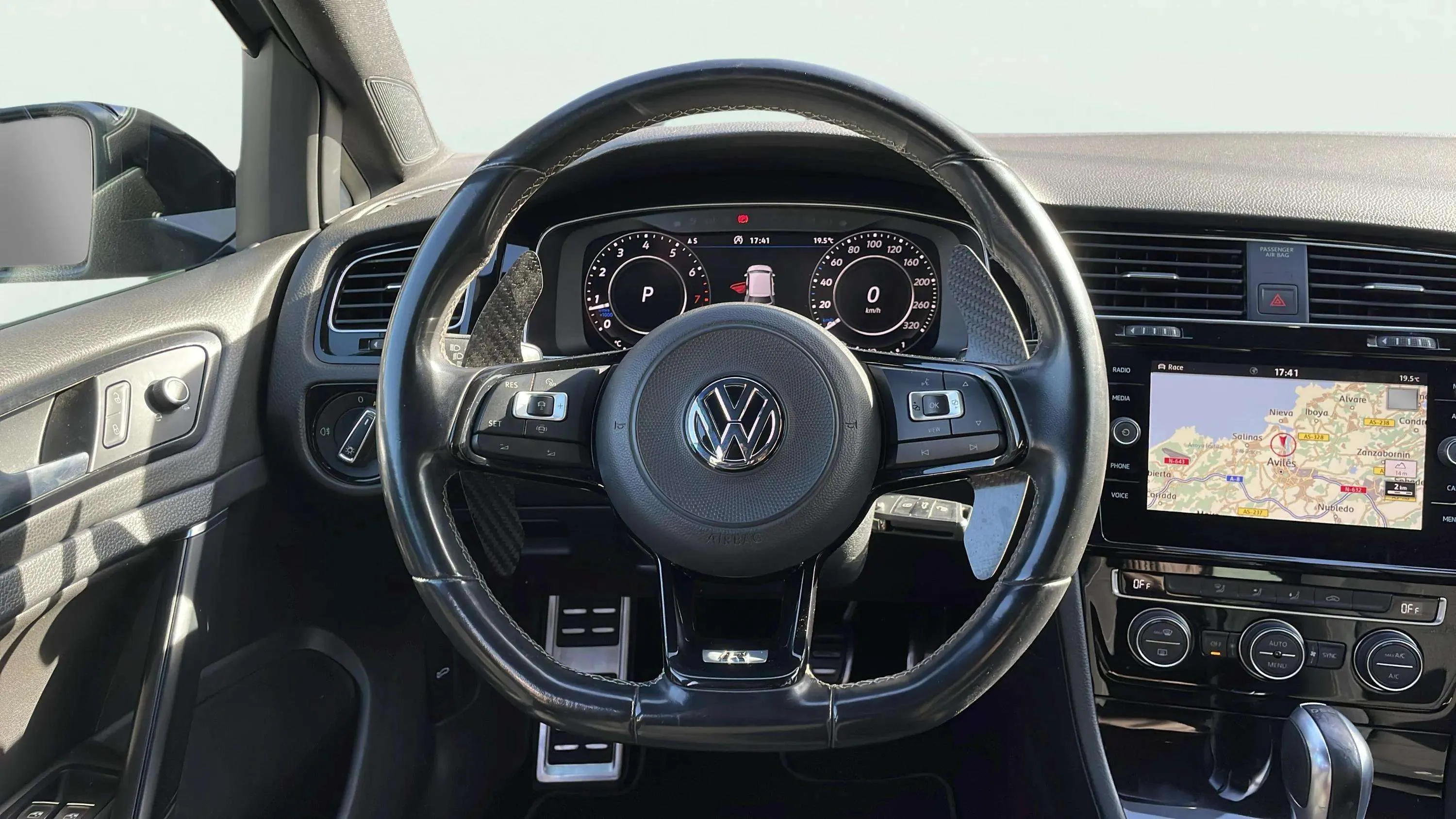 Volkswagen Golf R 2.0 TSI 4Motion DSG - foto 14