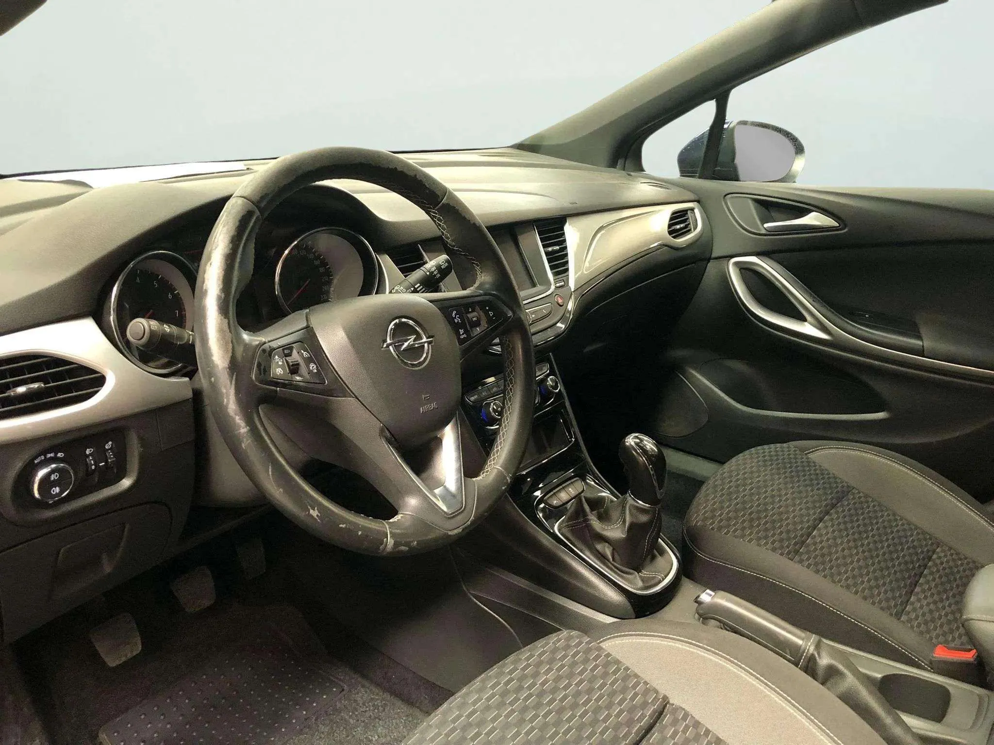 Opel Astra 1.2T SHT Business Elegance - foto 5