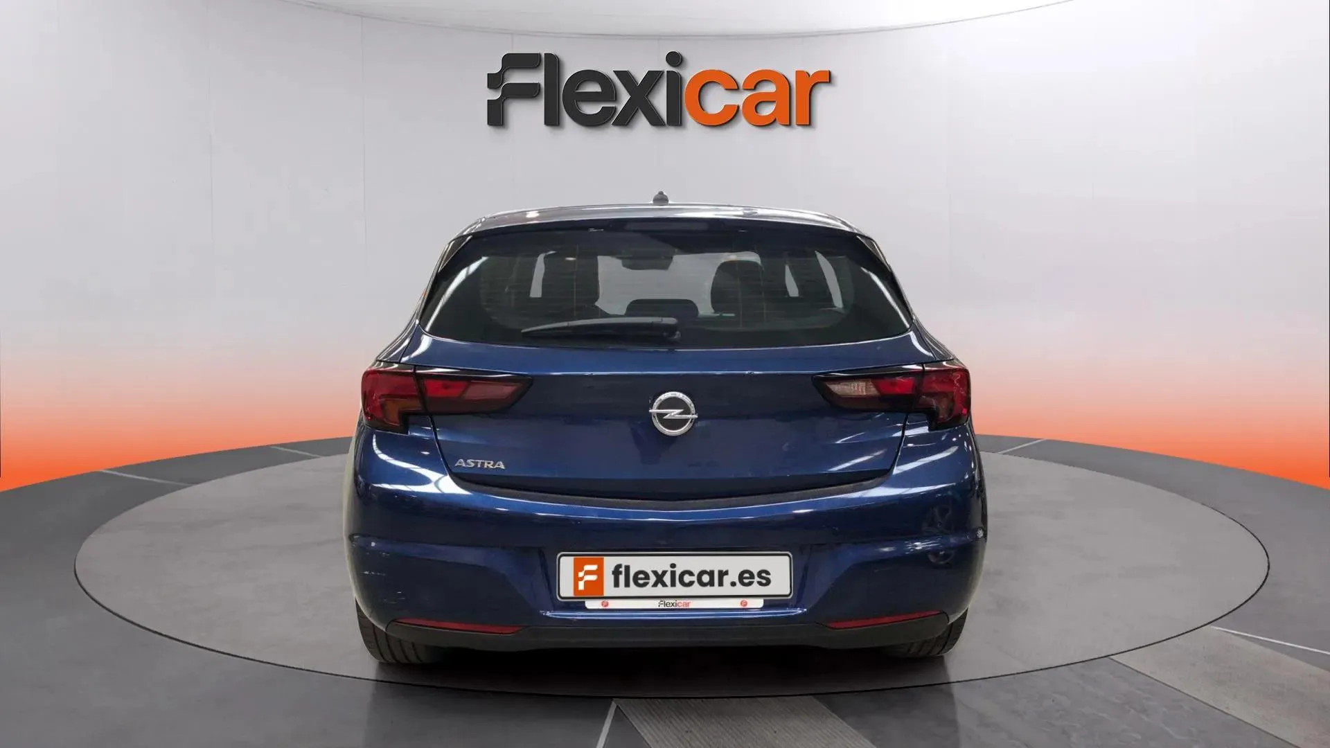 Opel Astra 1.2T SHT Business Elegance - foto 4