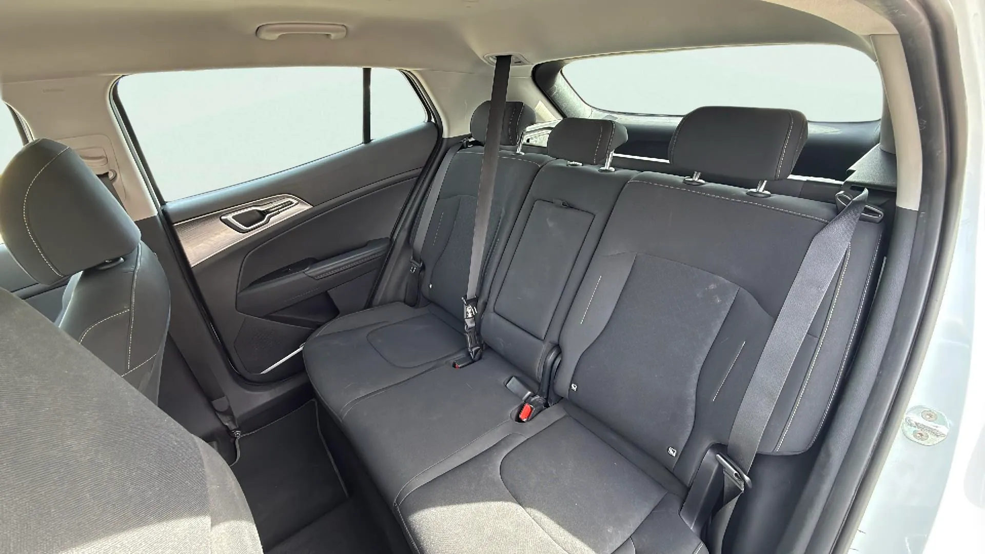 Kia Sportage 1.6 CRDi MHEV Business 4x2 - foto 21