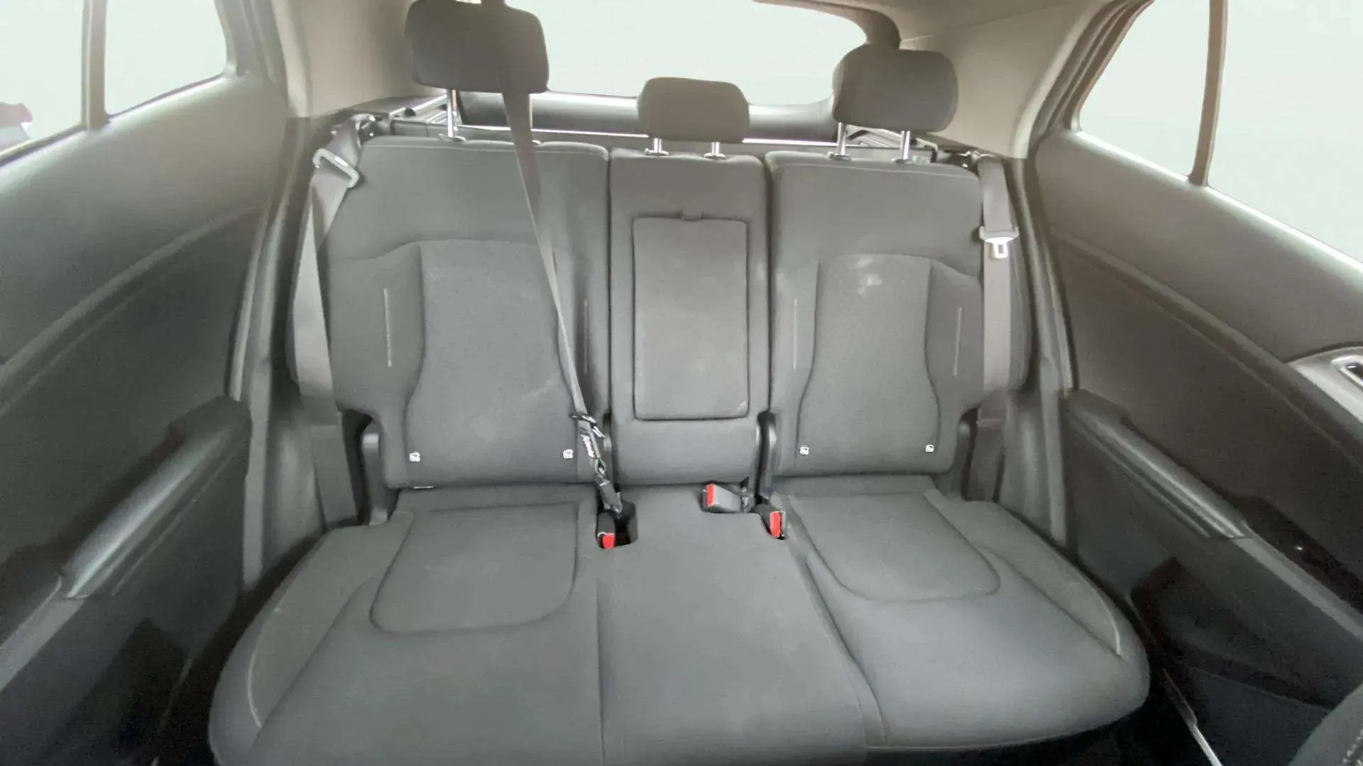 Kia Sportage 1.6 CRDi MHEV Concept 4x2 - foto 12