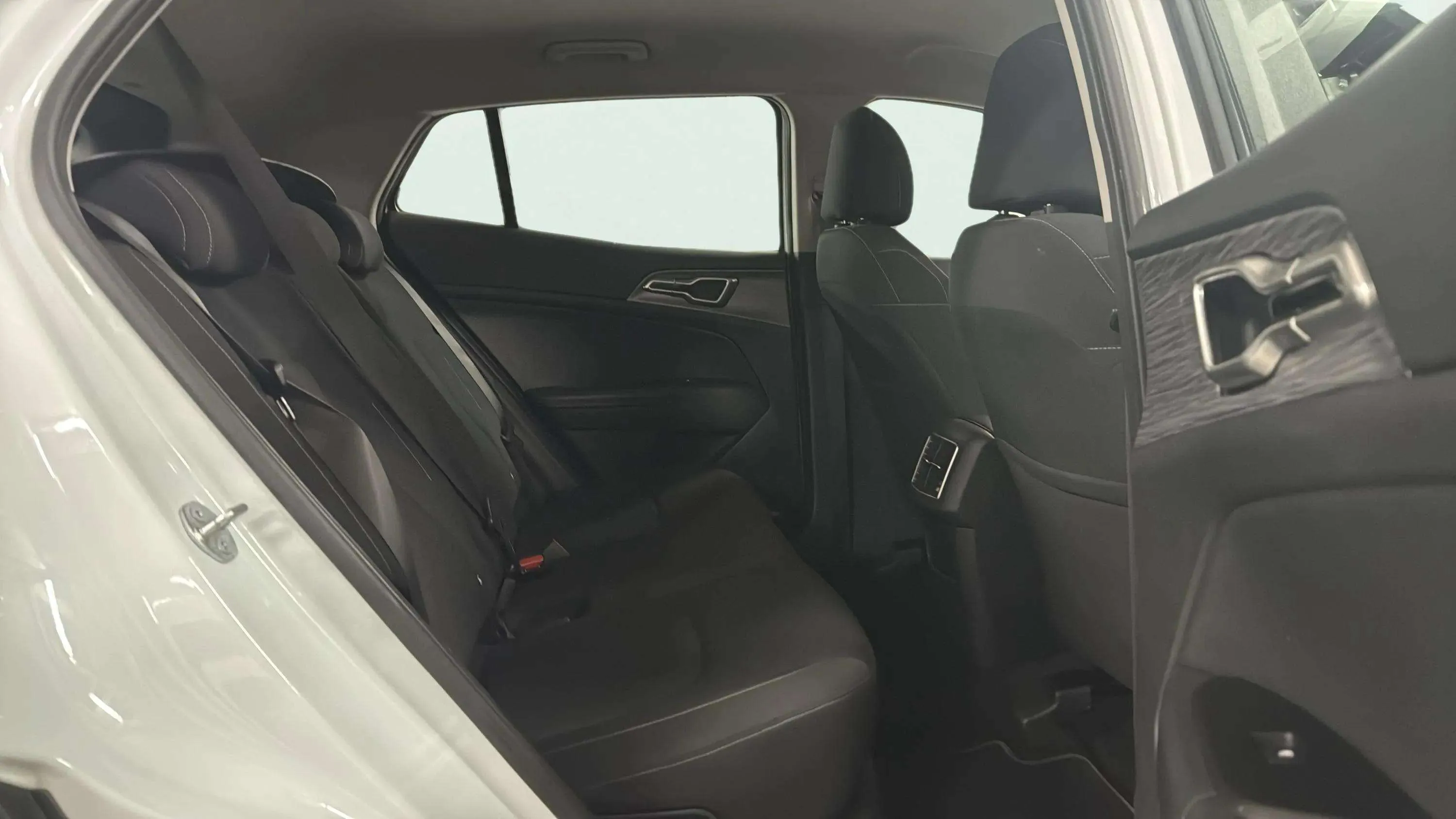 Kia Sportage 1.6 CRDi Concept 4x2 - foto 11
