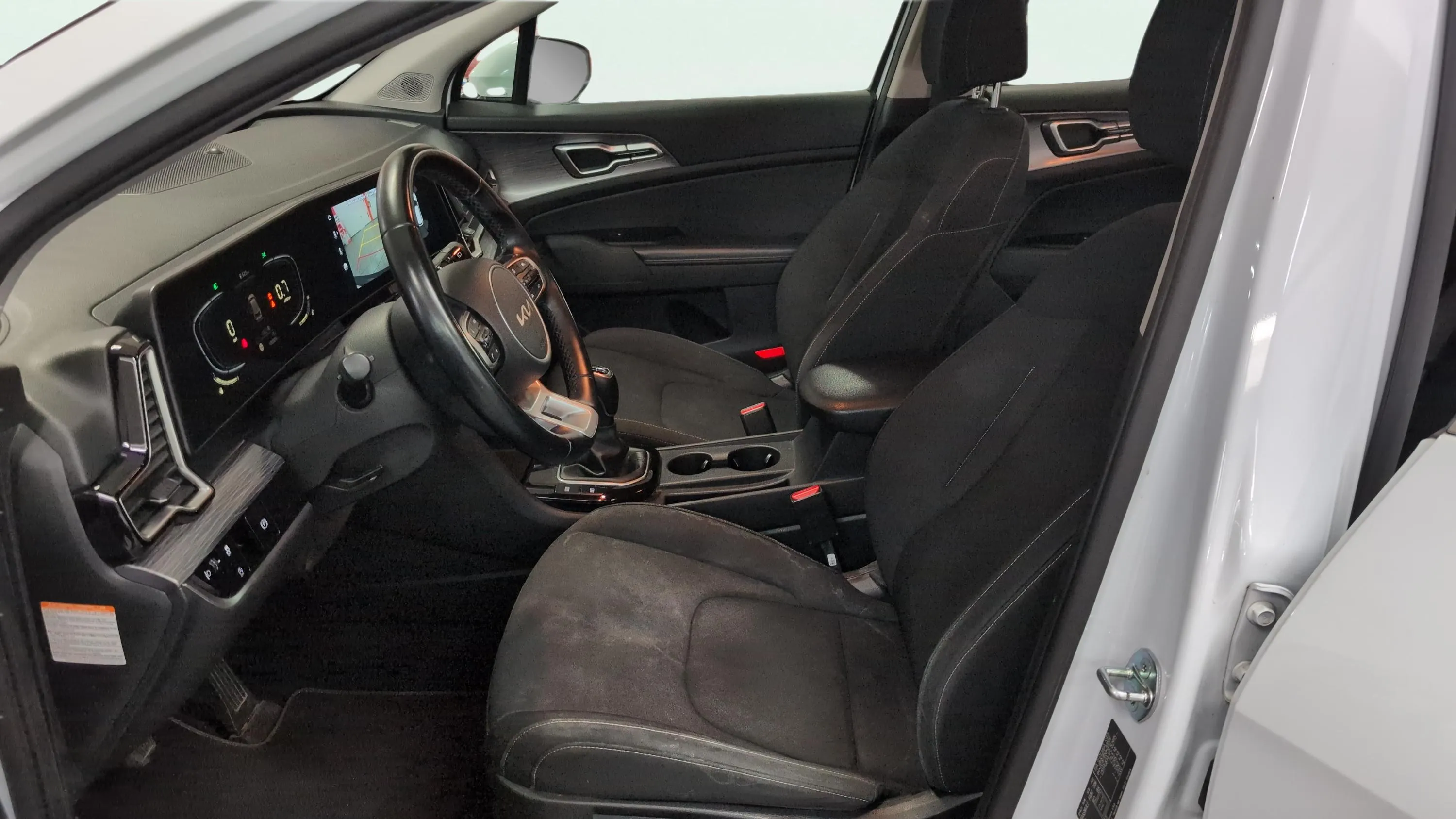 Kia Sportage 1.6 CRDi MHEV Business 4x2 - foto 13