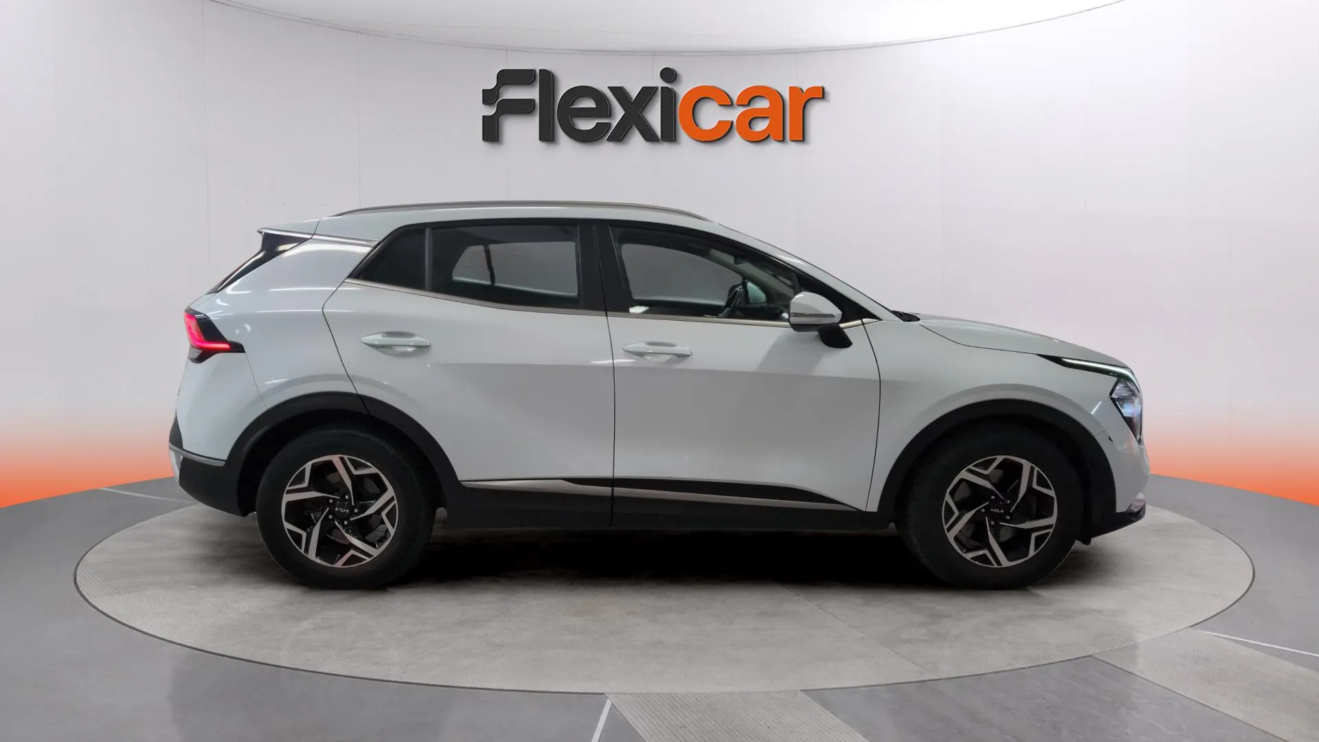 Kia Sportage 1.6 CRDi MHEV Business 4x2 - foto 8