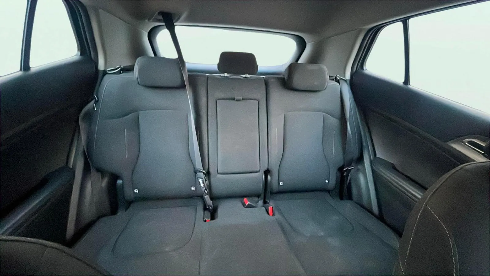 Kia Sportage 1.6 CRDi MHEV Drive 4x2 - foto 18