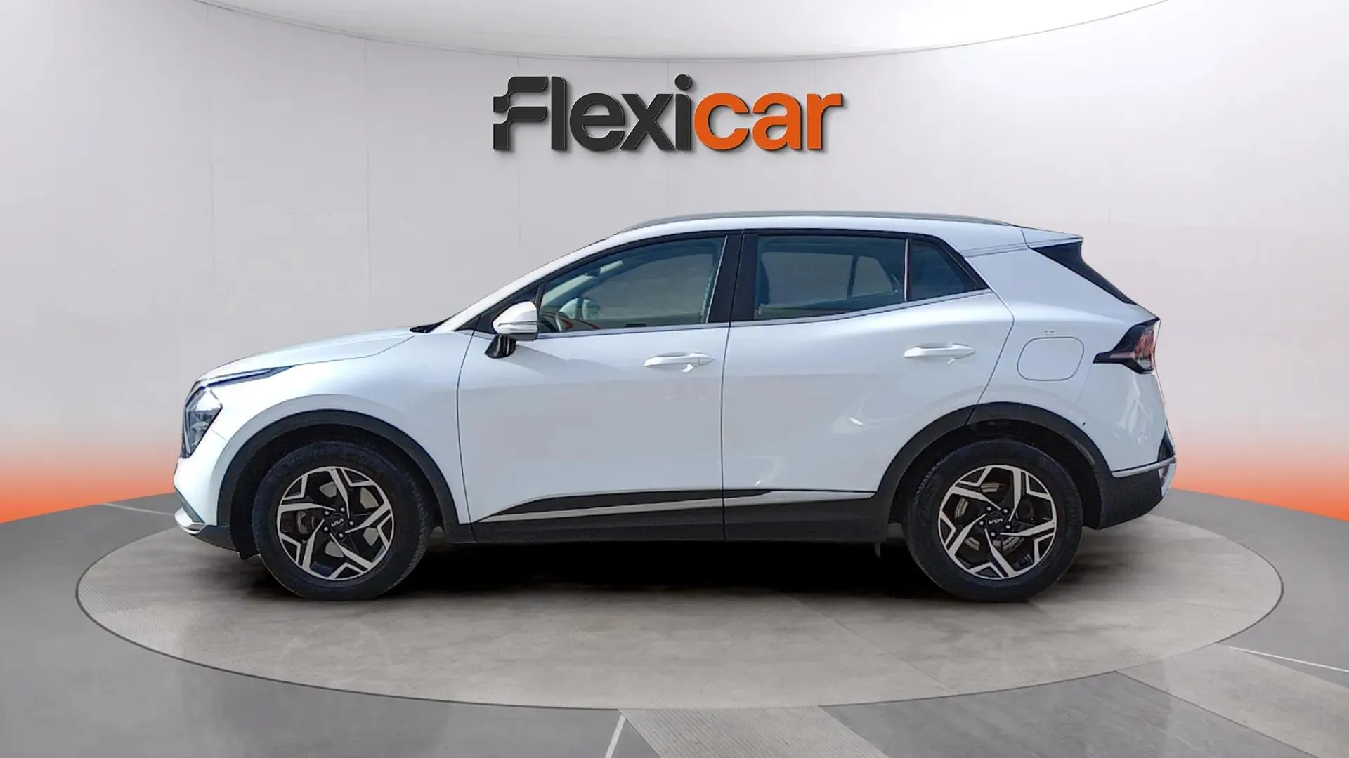 Kia Sportage 1.6 CRDi MHEV Drive 4x2 - foto 4
