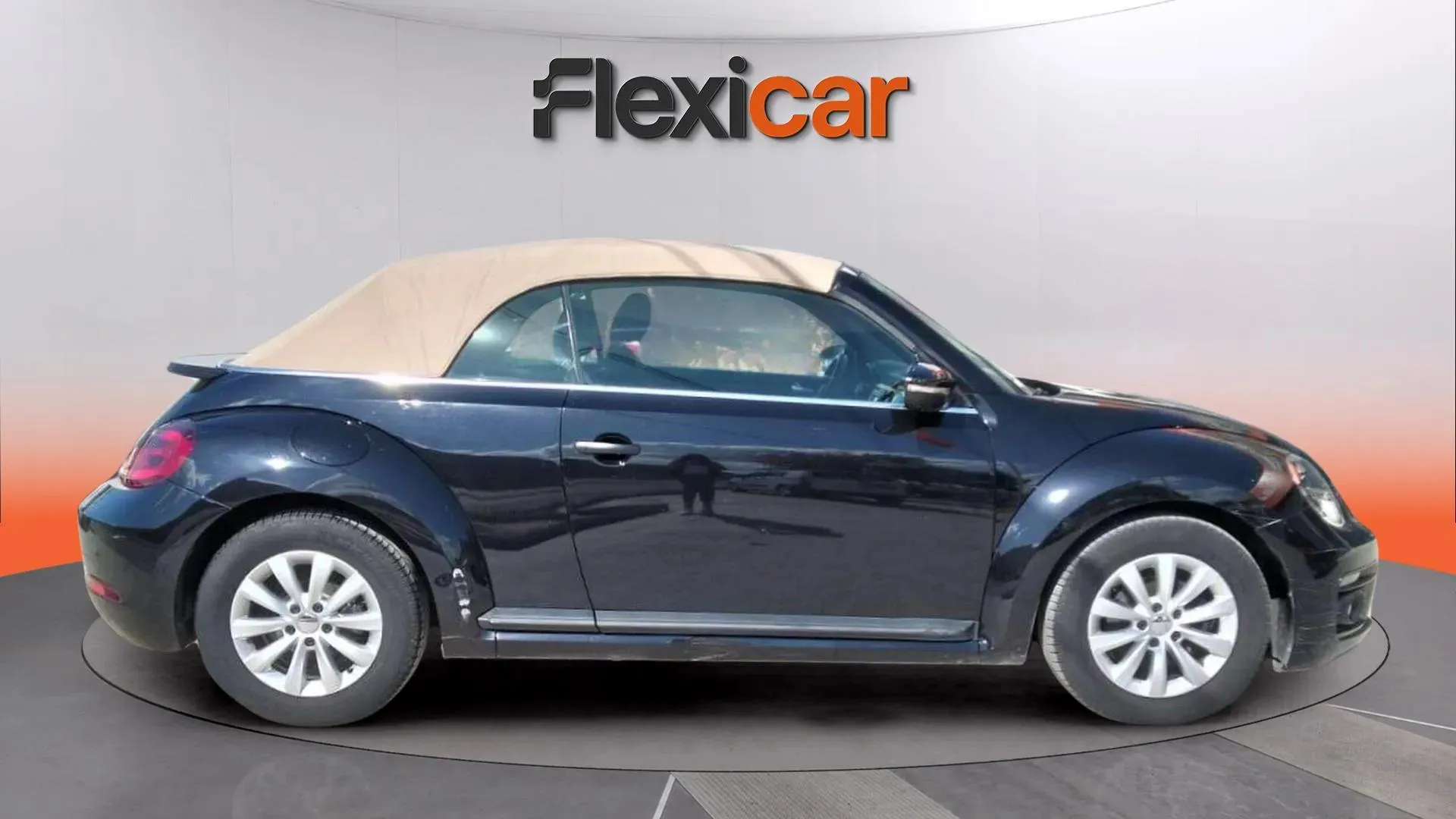 Volkswagen Beetle Beetlemanía 1.2 TSI Cabrio - foto 3