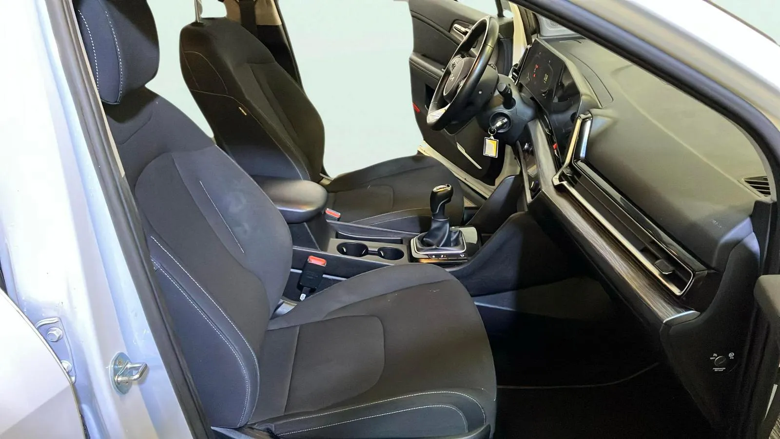 Kia Sportage 1.6 CRDi MHEV Concept 4x2 - foto 15