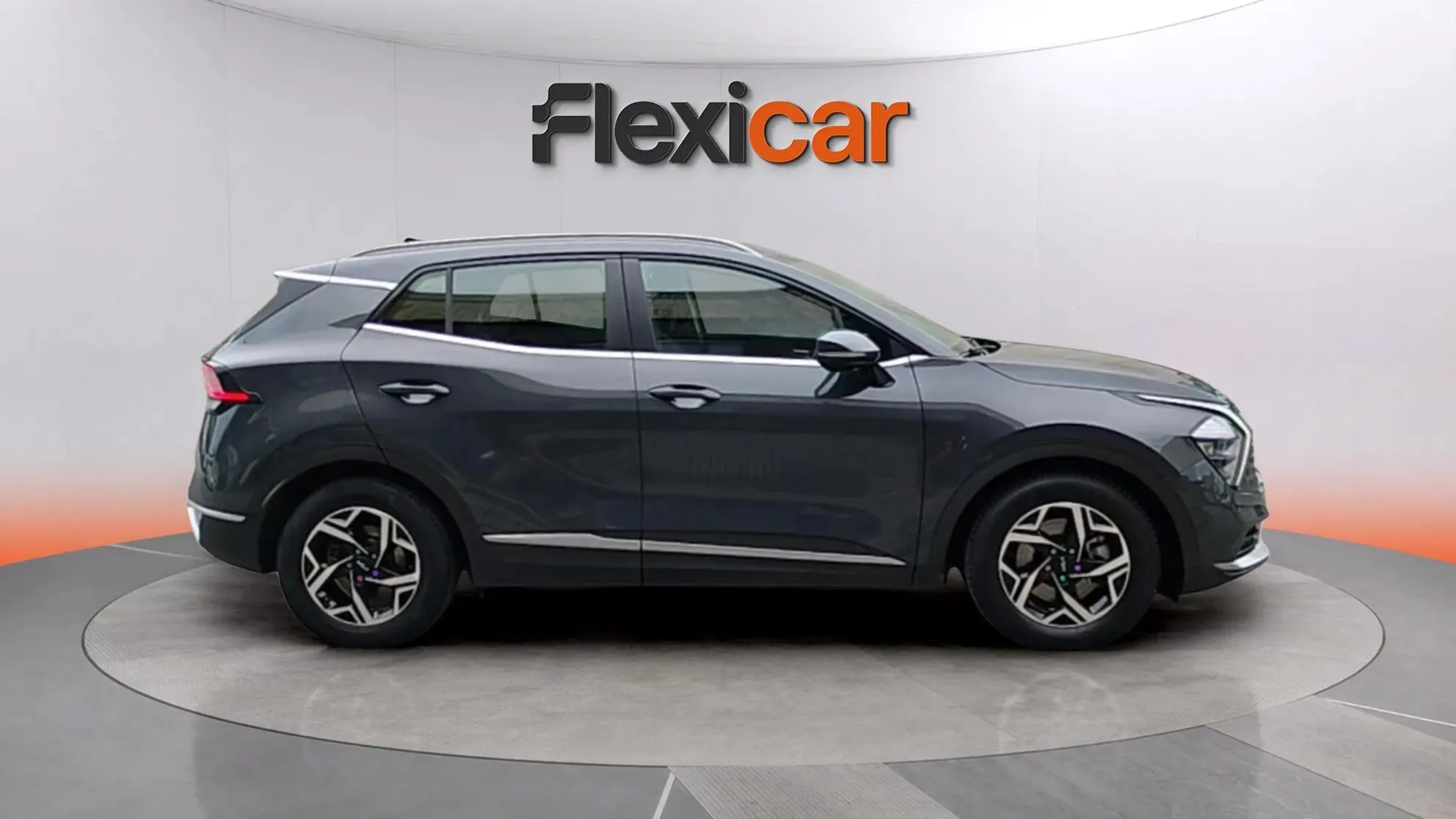 Kia Sportage 1.6 CRDi Drive 4x2 - foto 8