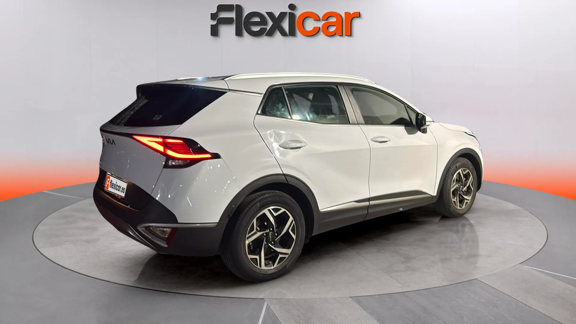 Kia Sportage 1.6 CRDi MHEV Business 4x2 - foto 33