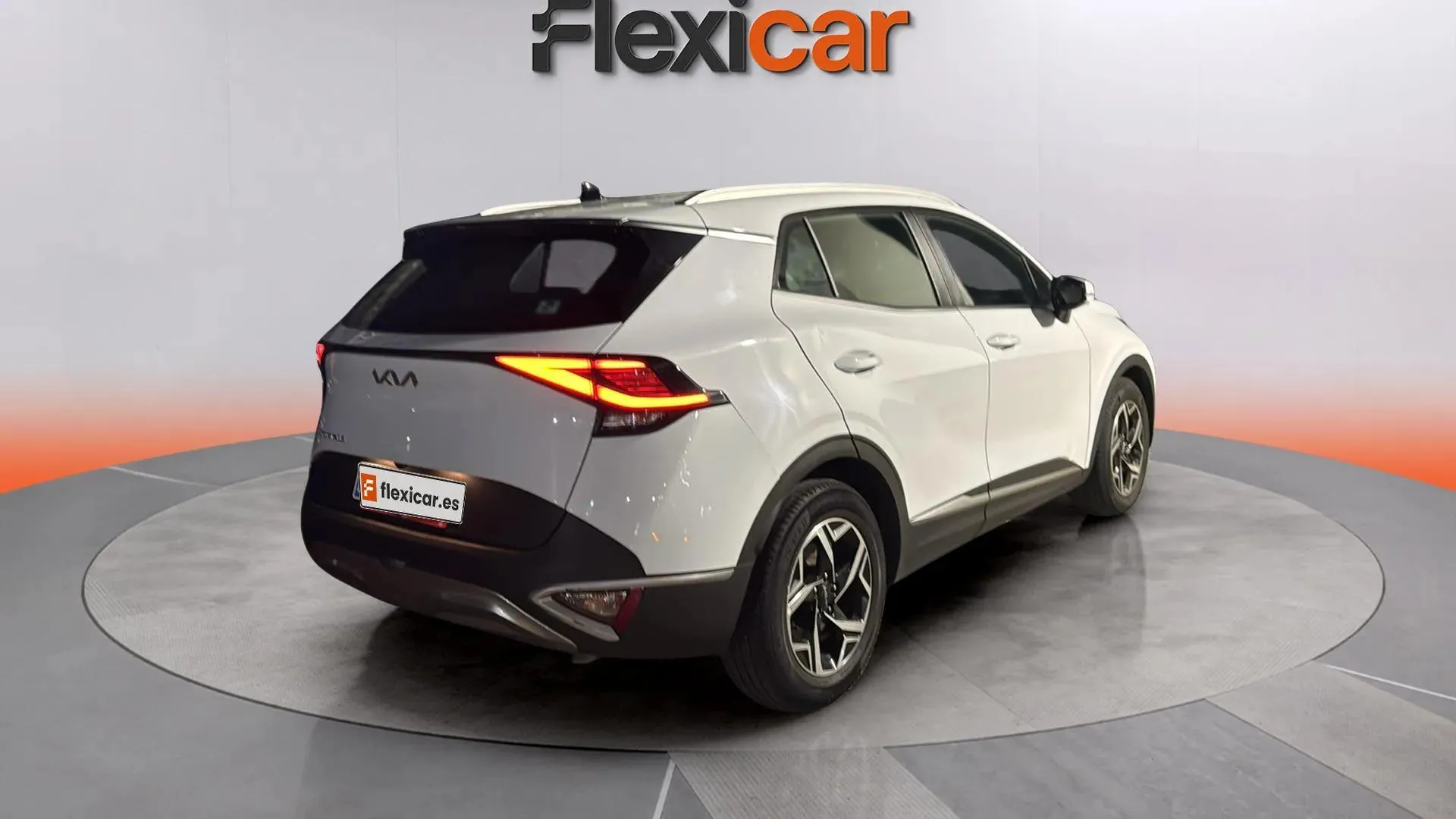 Kia Sportage 1.6 CRDi MHEV Business 4x2 - foto 4