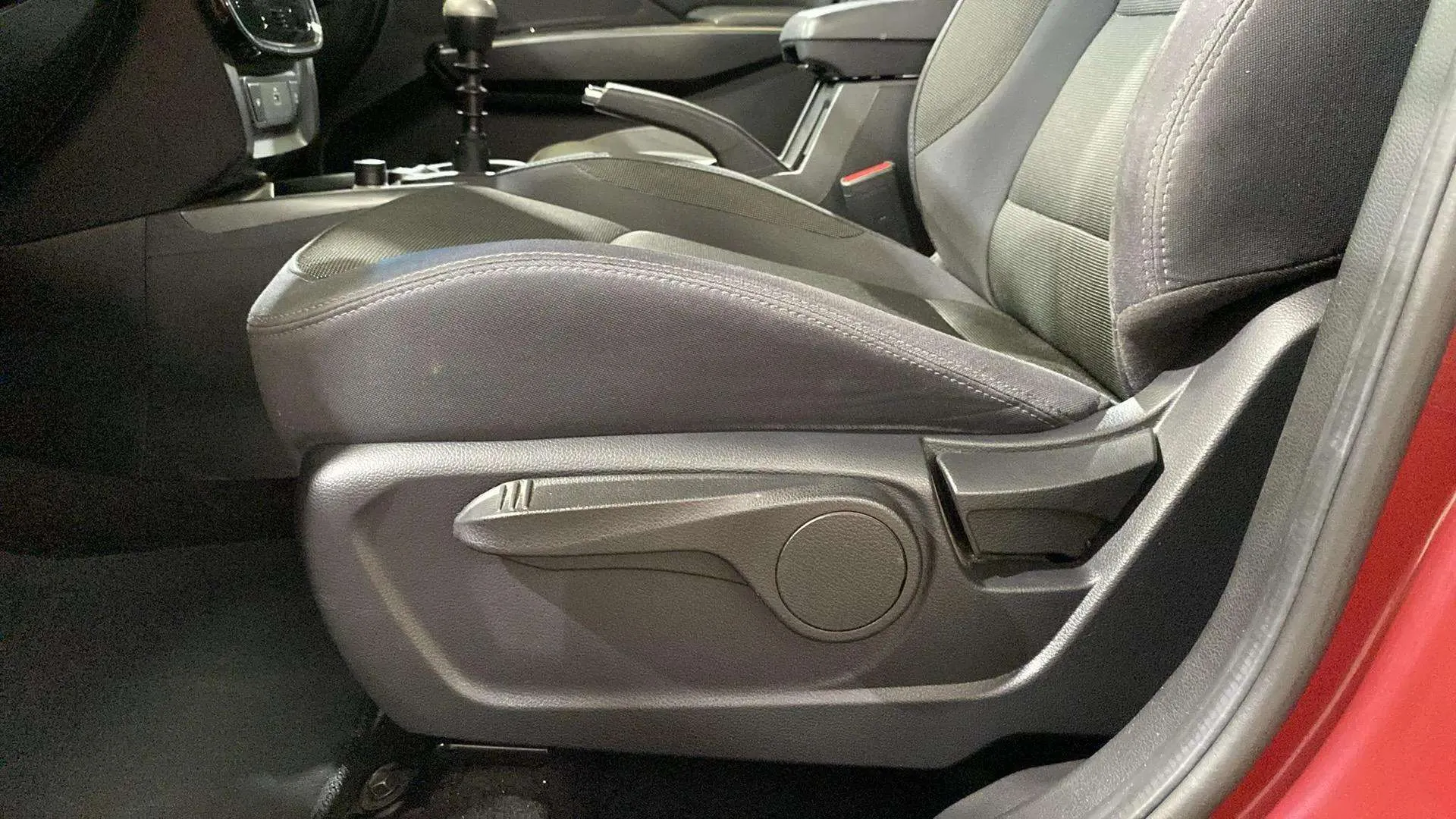 SsangYong Tivoli G15T Urban Plus - foto 20