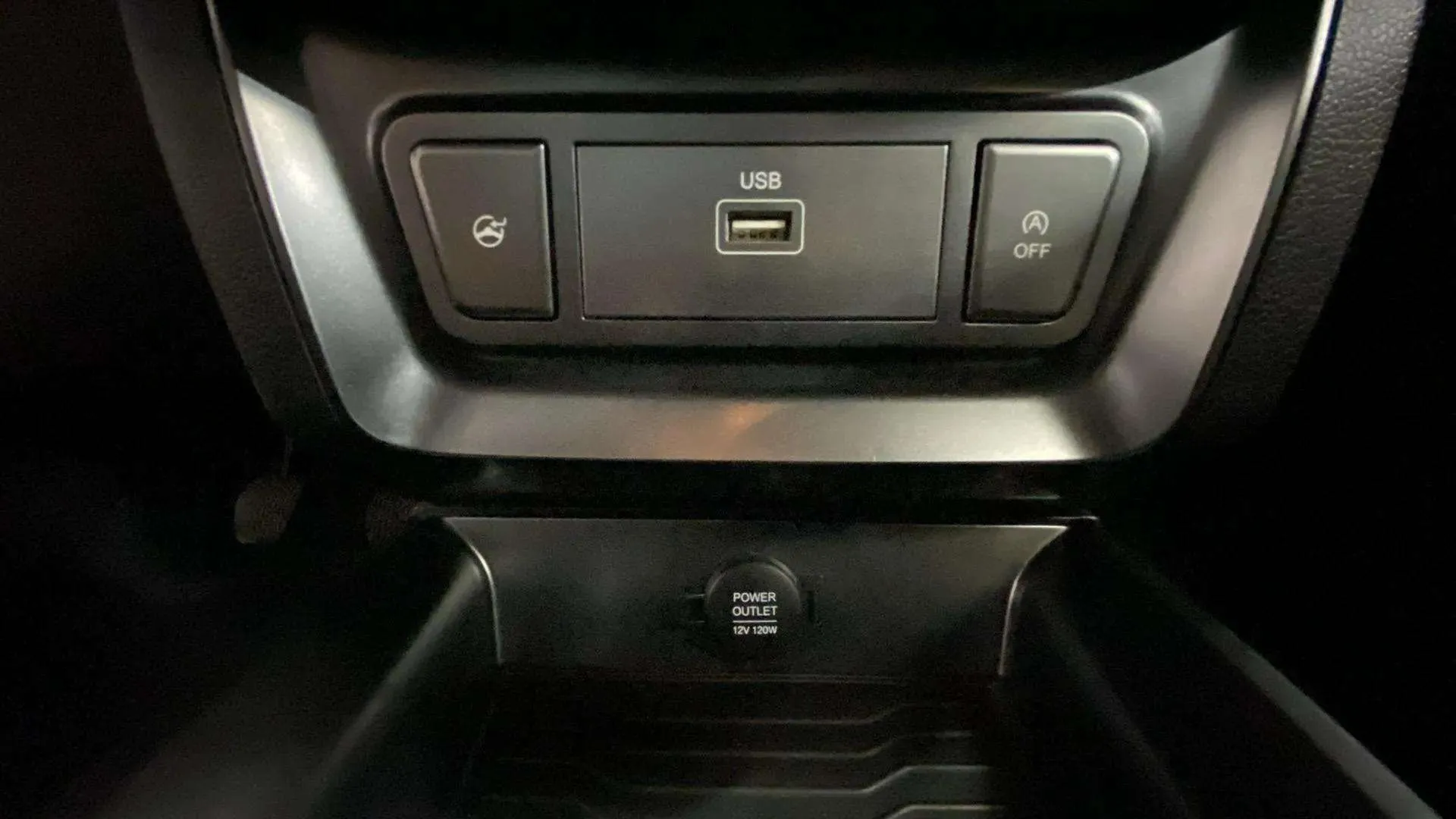 SsangYong Tivoli G15T Urban Plus - foto 19