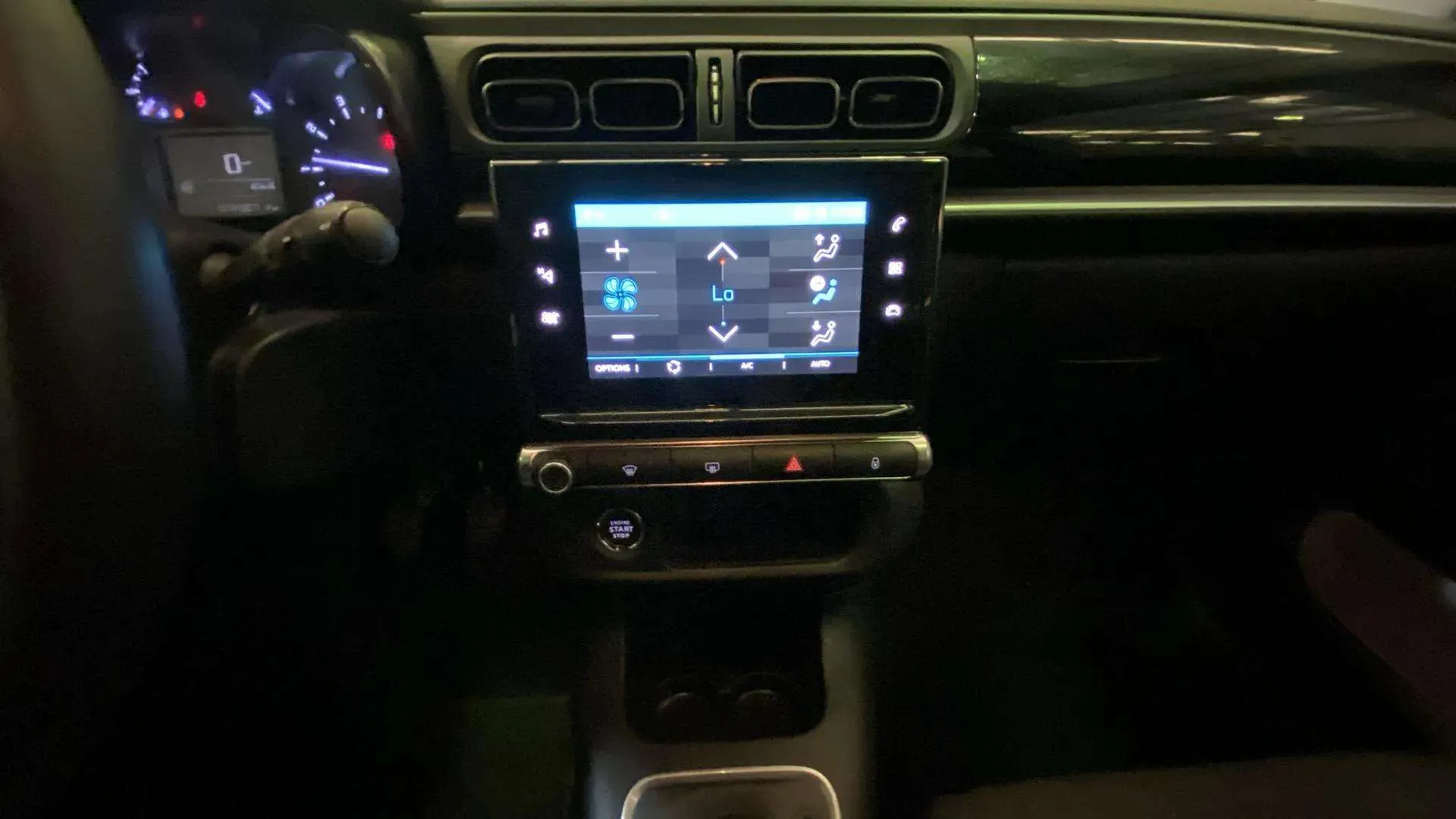 Citroën C3 PureTech Shine - foto 12