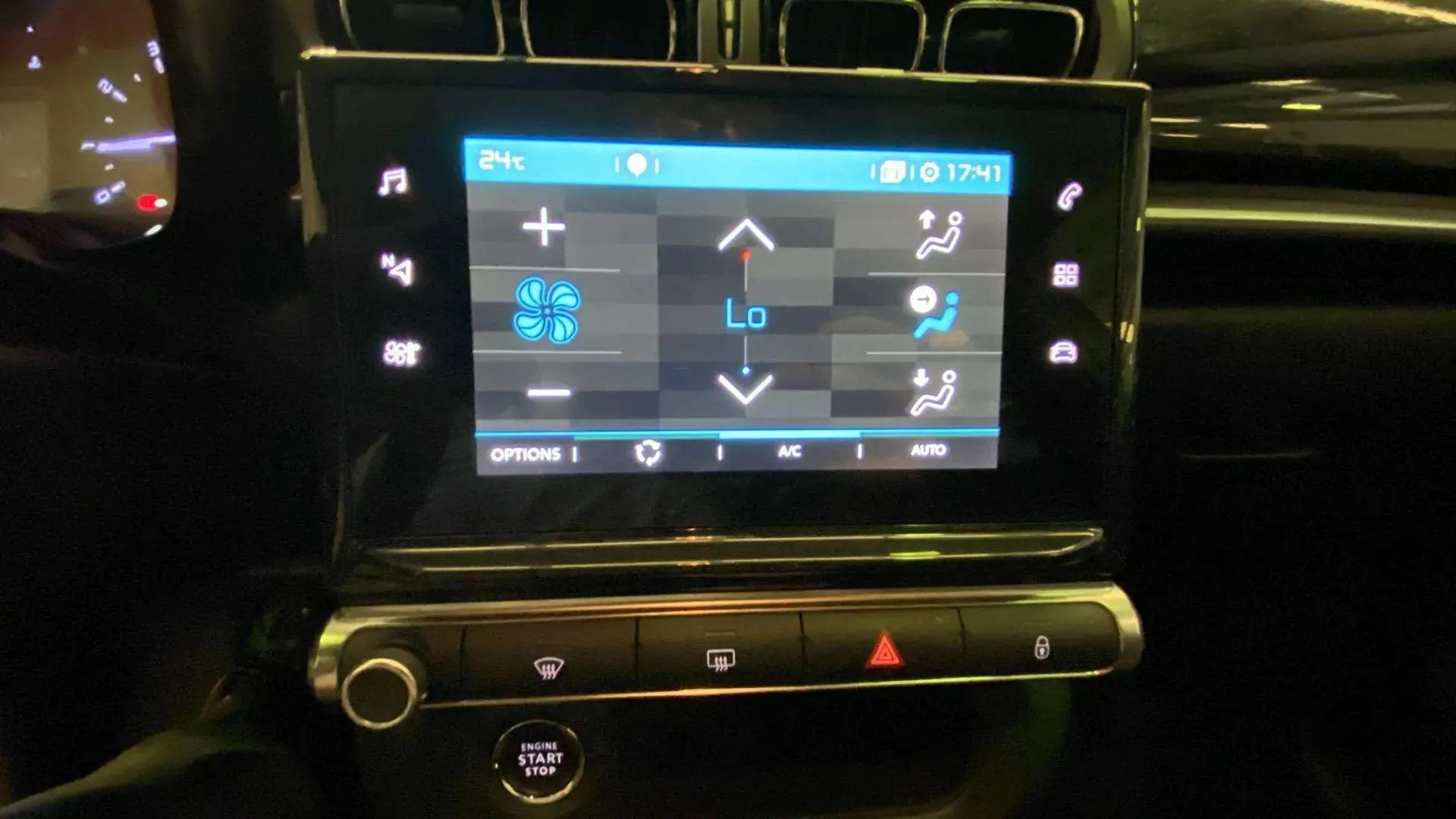 Citroën C3 PureTech Shine - foto 13