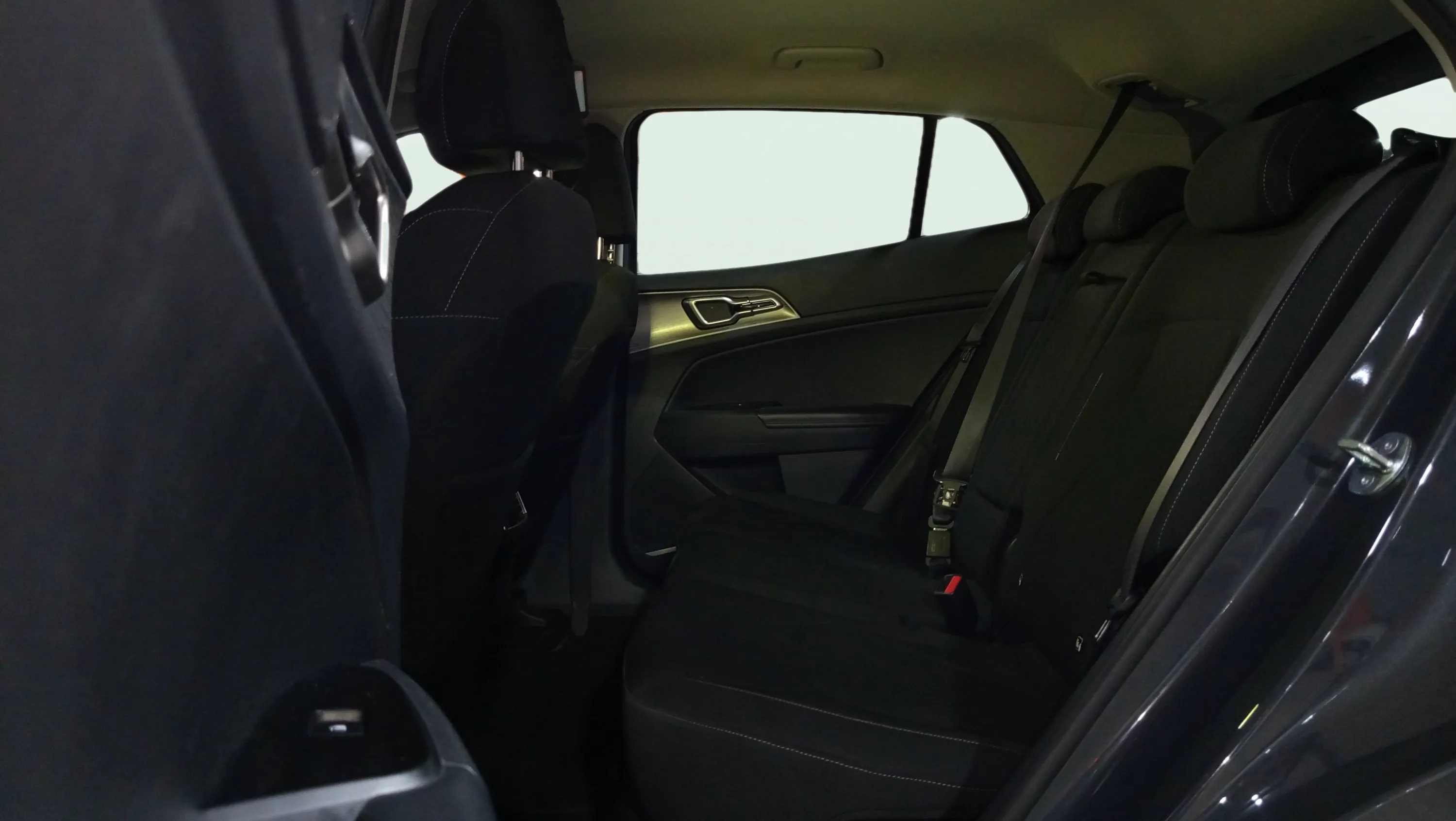 Kia Sportage 1.6 CRDi MHEV Business 4x2 - foto 14