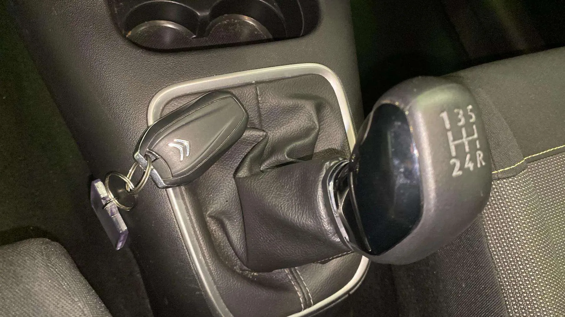 Citroën C3 PureTech Shine - foto 13