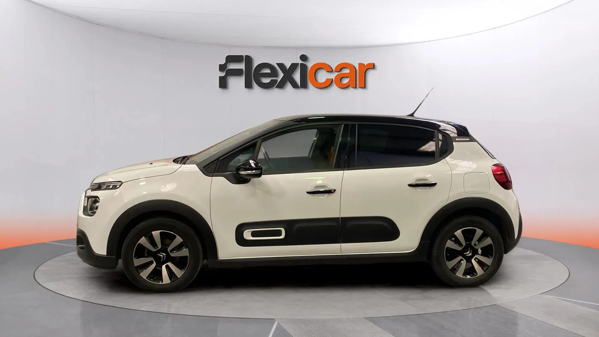 Citroën C3 PureTech Shine - foto 4