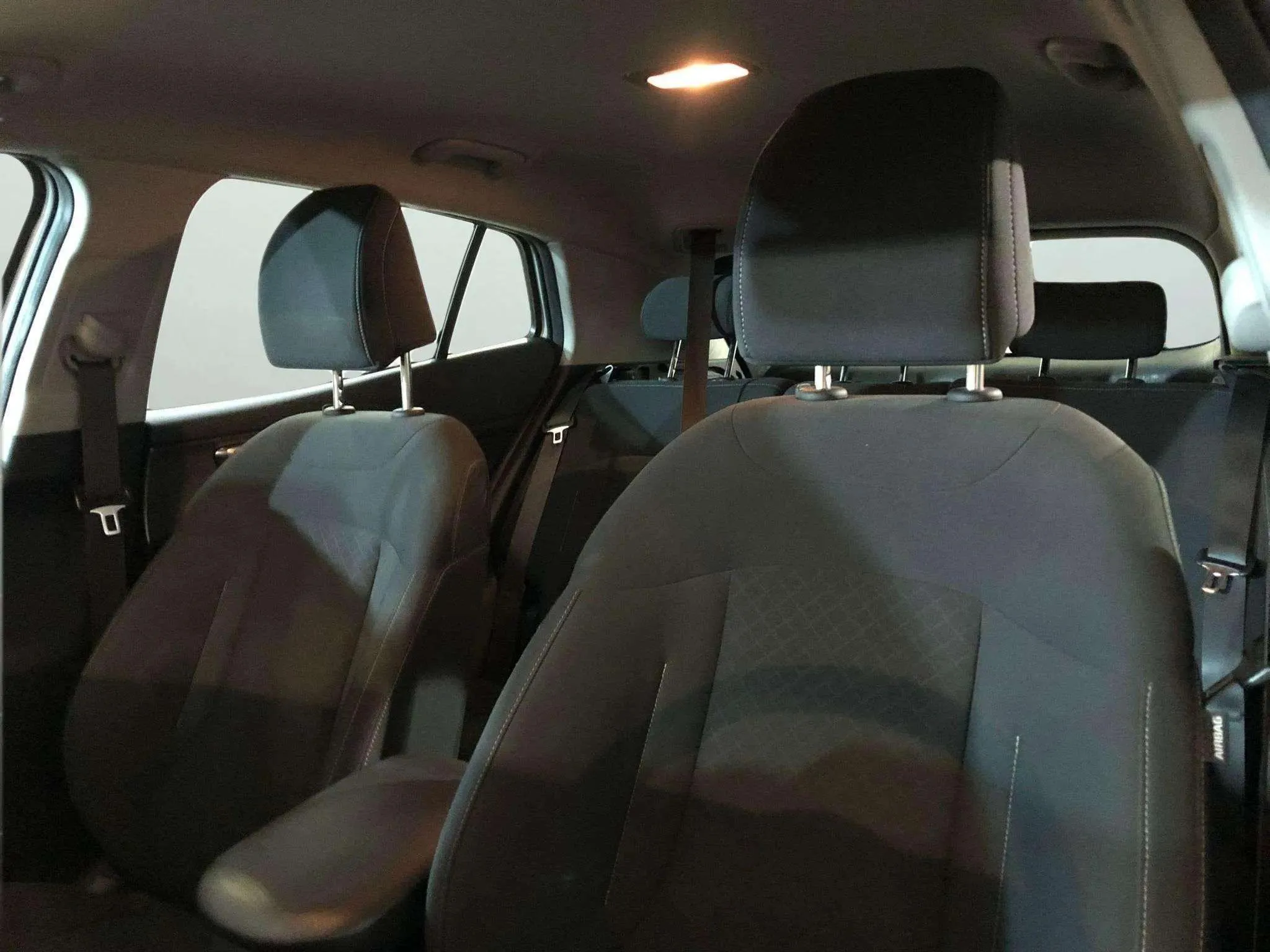 Kia Sportage 1.6 CRDi MHEV Drive 4x2 - foto 10