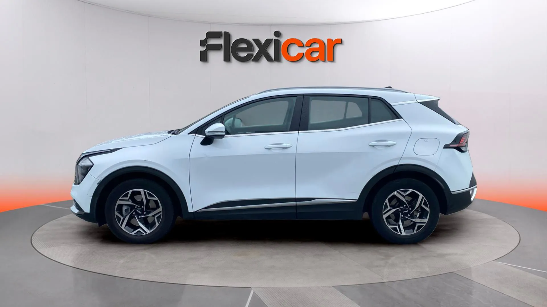 Kia Sportage 1.6 CRDi MHEV Drive 4x2 - foto 5
