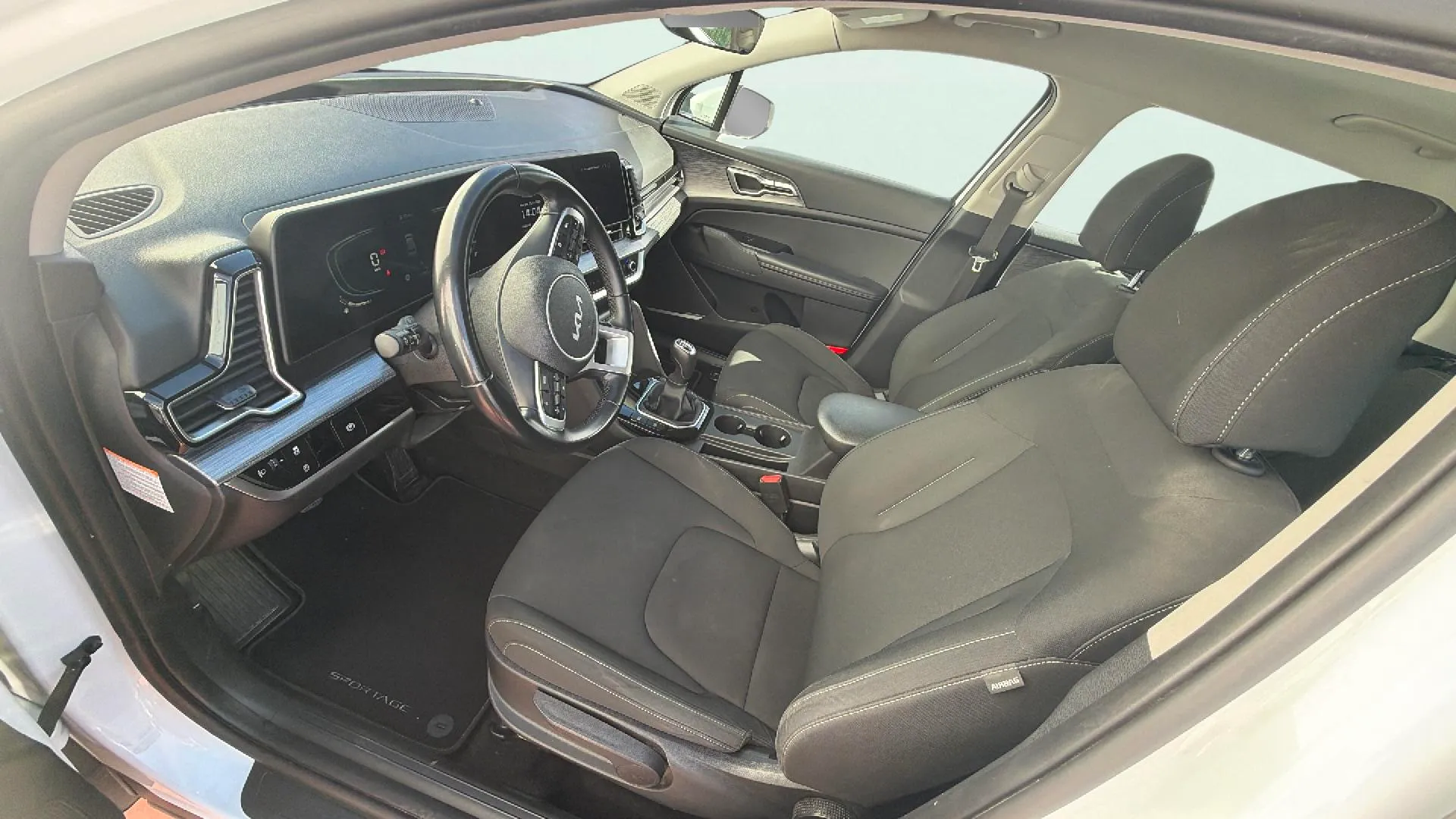 Kia Sportage 1.6 CRDi MHEV Concept 4x2 - foto 16